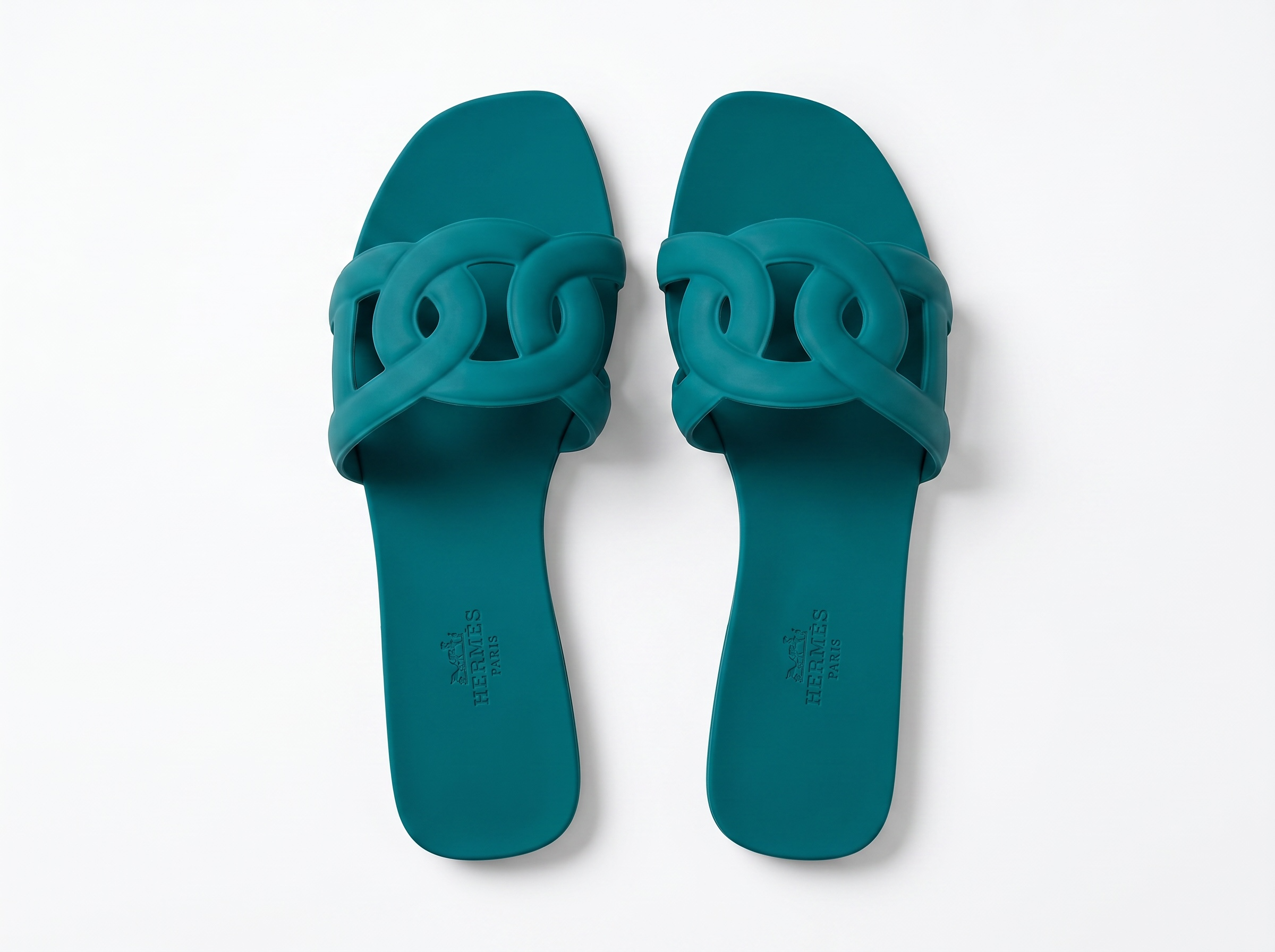 Hermès Chypre Rubber Sandals – Emerald Green 💚