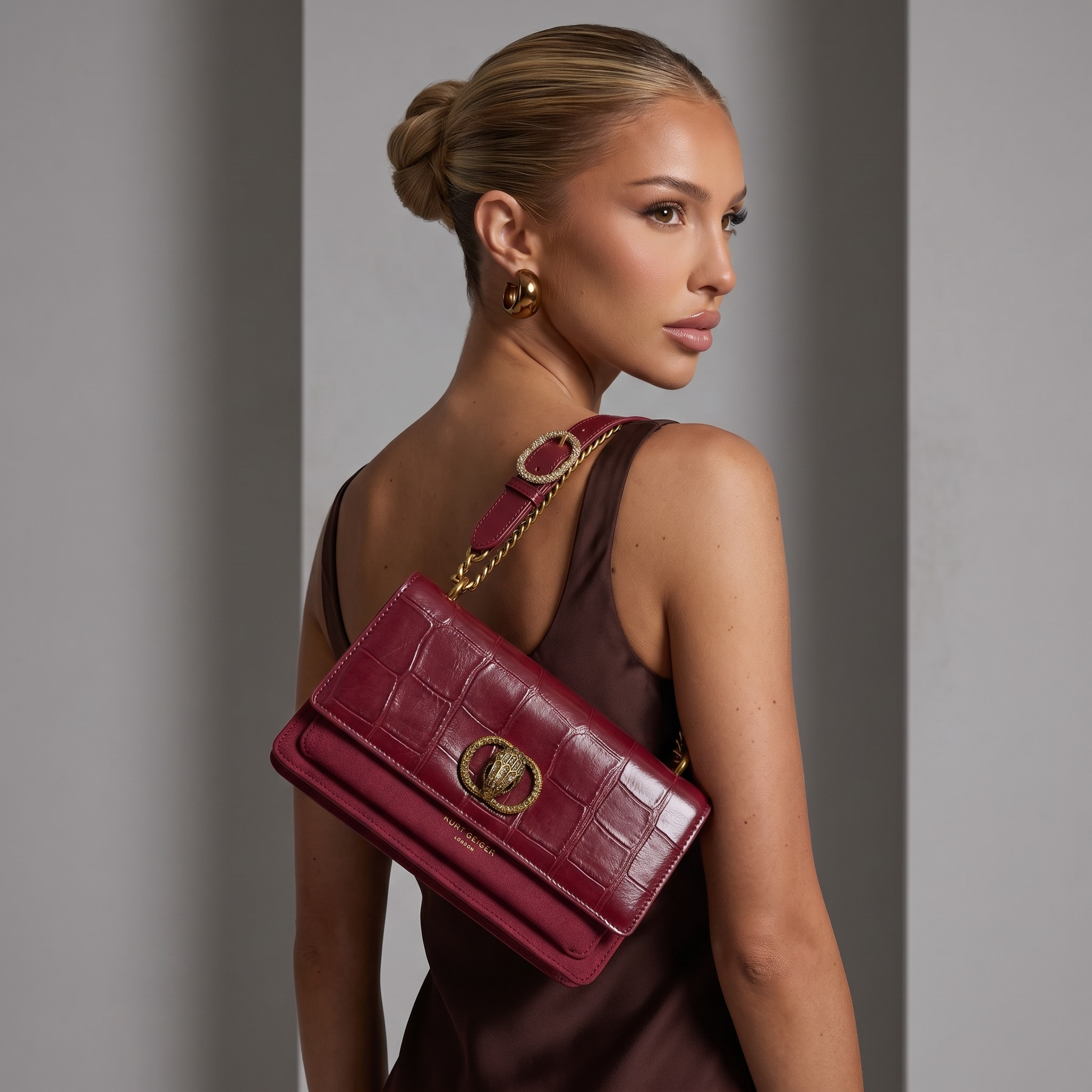 ❤️ Kurt Geiger Croc-Embossed Shoulder Bag – Burgundy Luxury Edition ✨