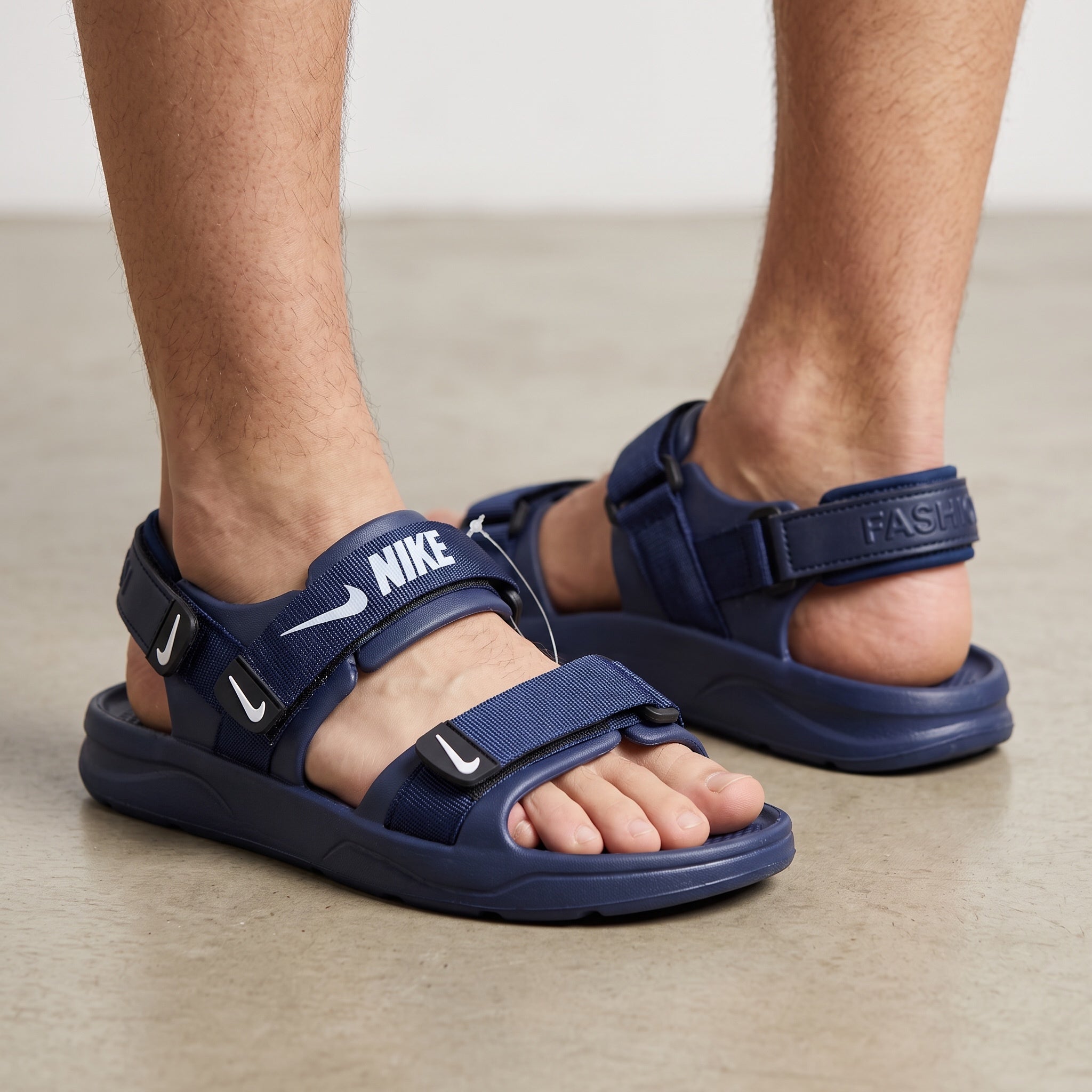 navy nike men's sport sandals with adjustable straps