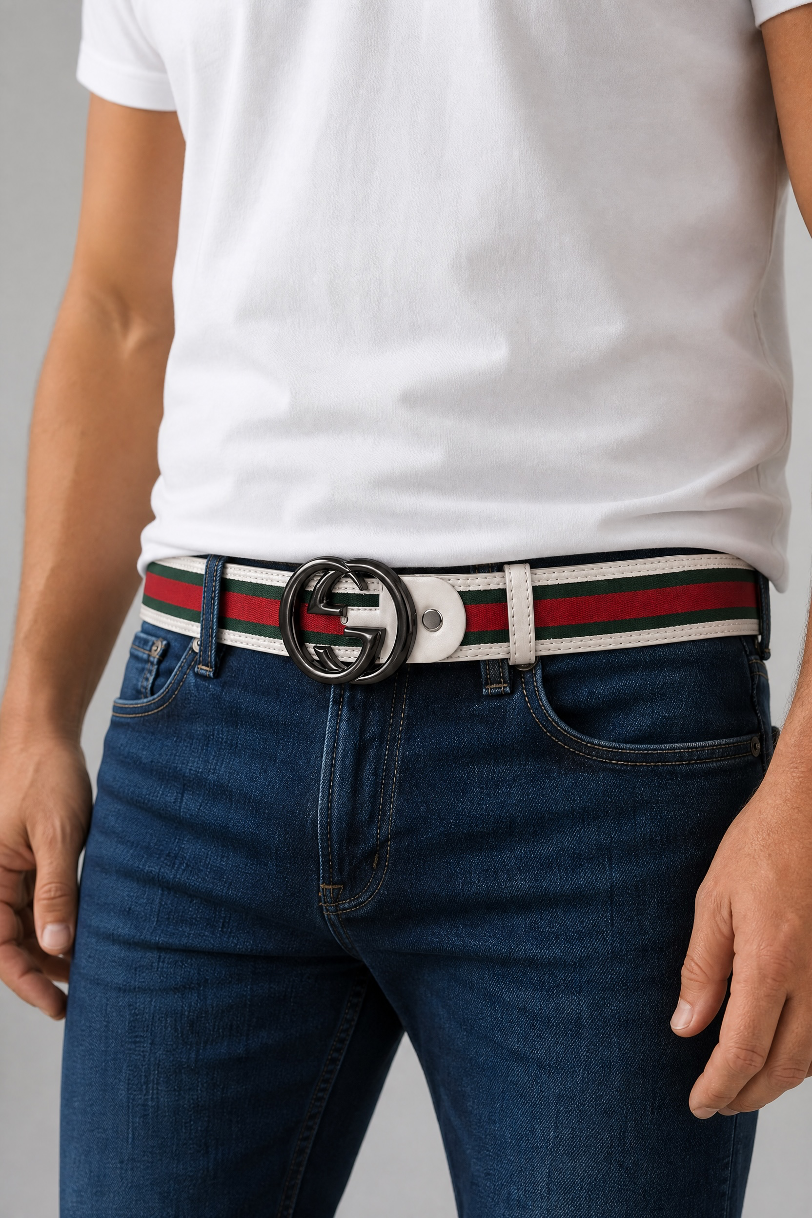 Gucci White Belt with Iconic Web Stripe & black Buckle ✨ |