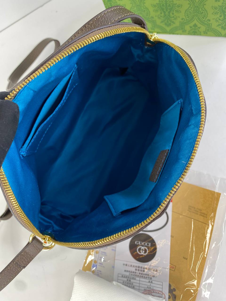 Gucci Ophidia GG Supreme Dome Bag