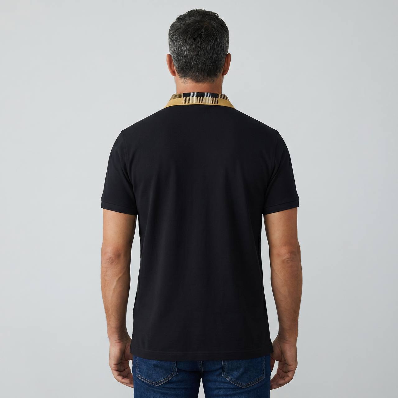 Burberry Check Collar Polo Shirt – Black Heritage Edition 🖤✨