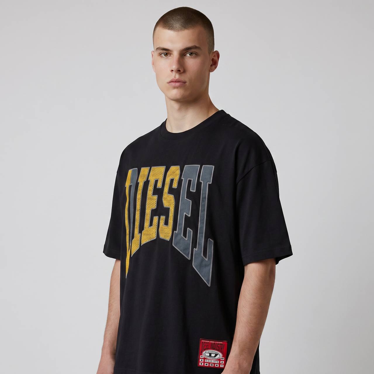 Diesel Oversized Varsity Graphic T-Shirt – Black Streetwear Edition 🔥🖤