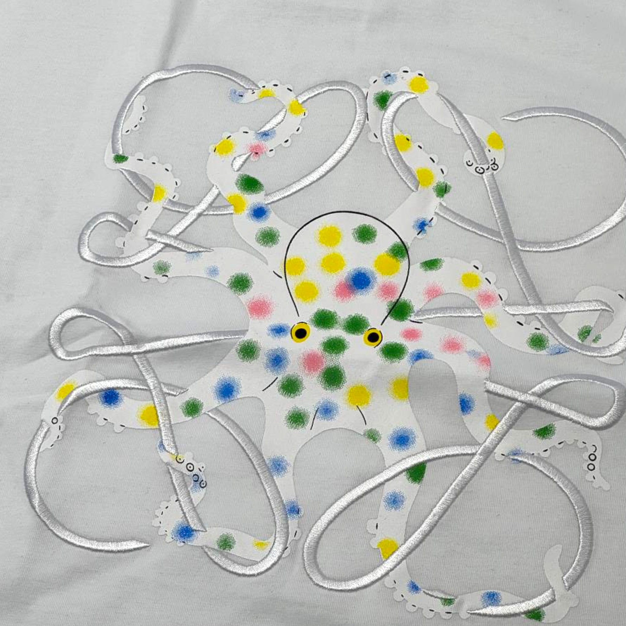 🎨 Loewe Multicolor Octopus Graphic Tee – White Artistic Edition 🐙✨