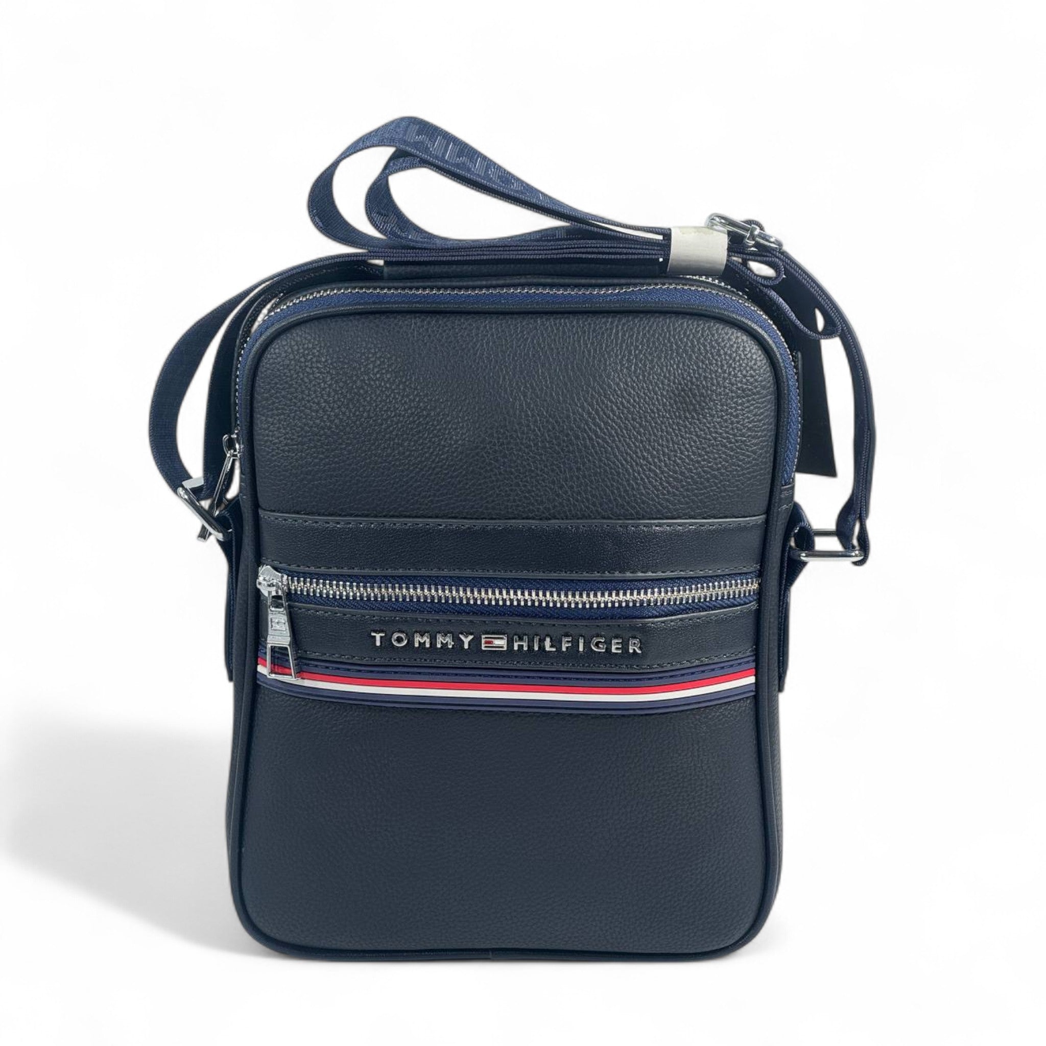 👜 Tommy Hilfiger Navy Crossbody Bag – Classic Style, Everyday Comfort