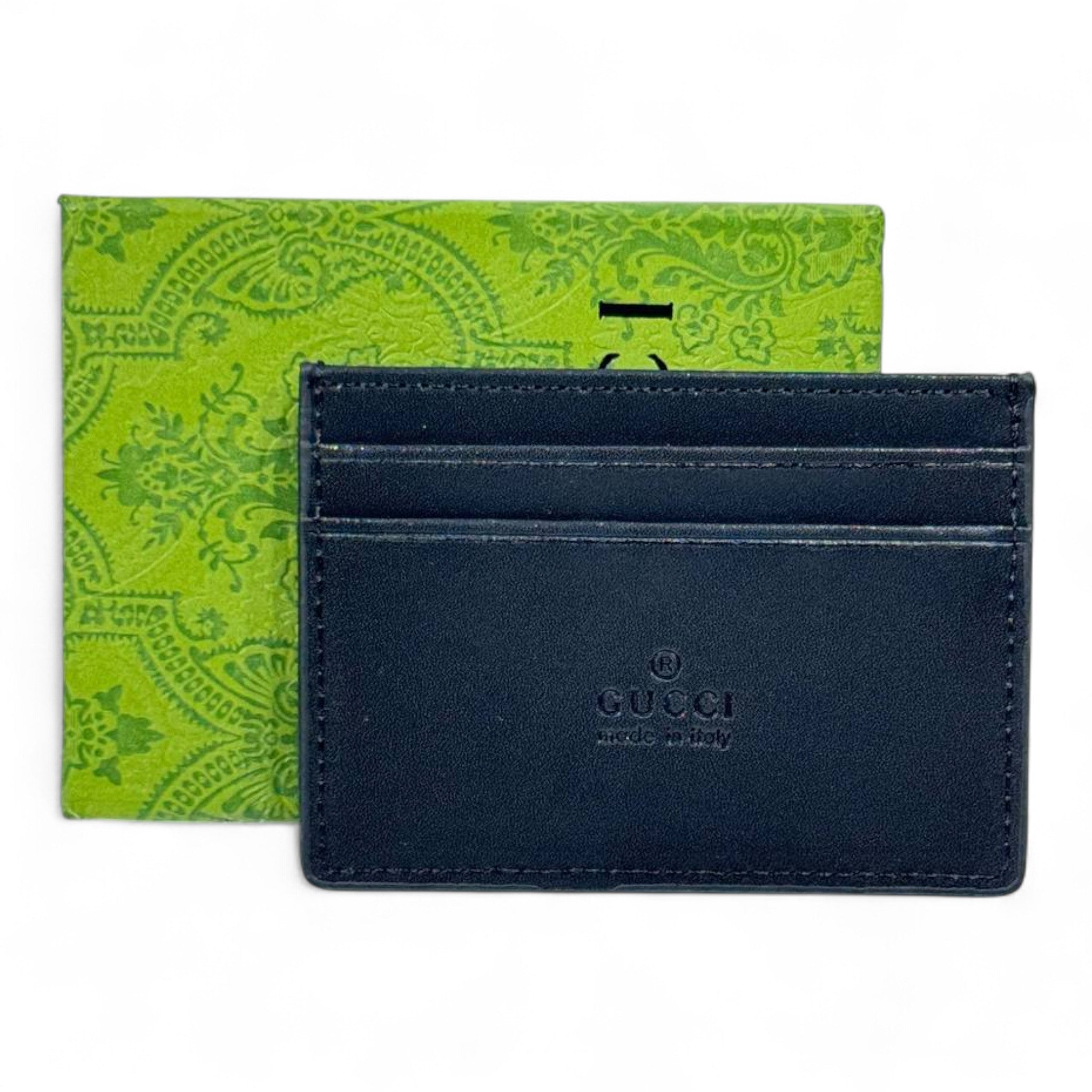 💚 Gucci Black & Gold Bee Card Holder – Classic Elegance with a Touch of Nature