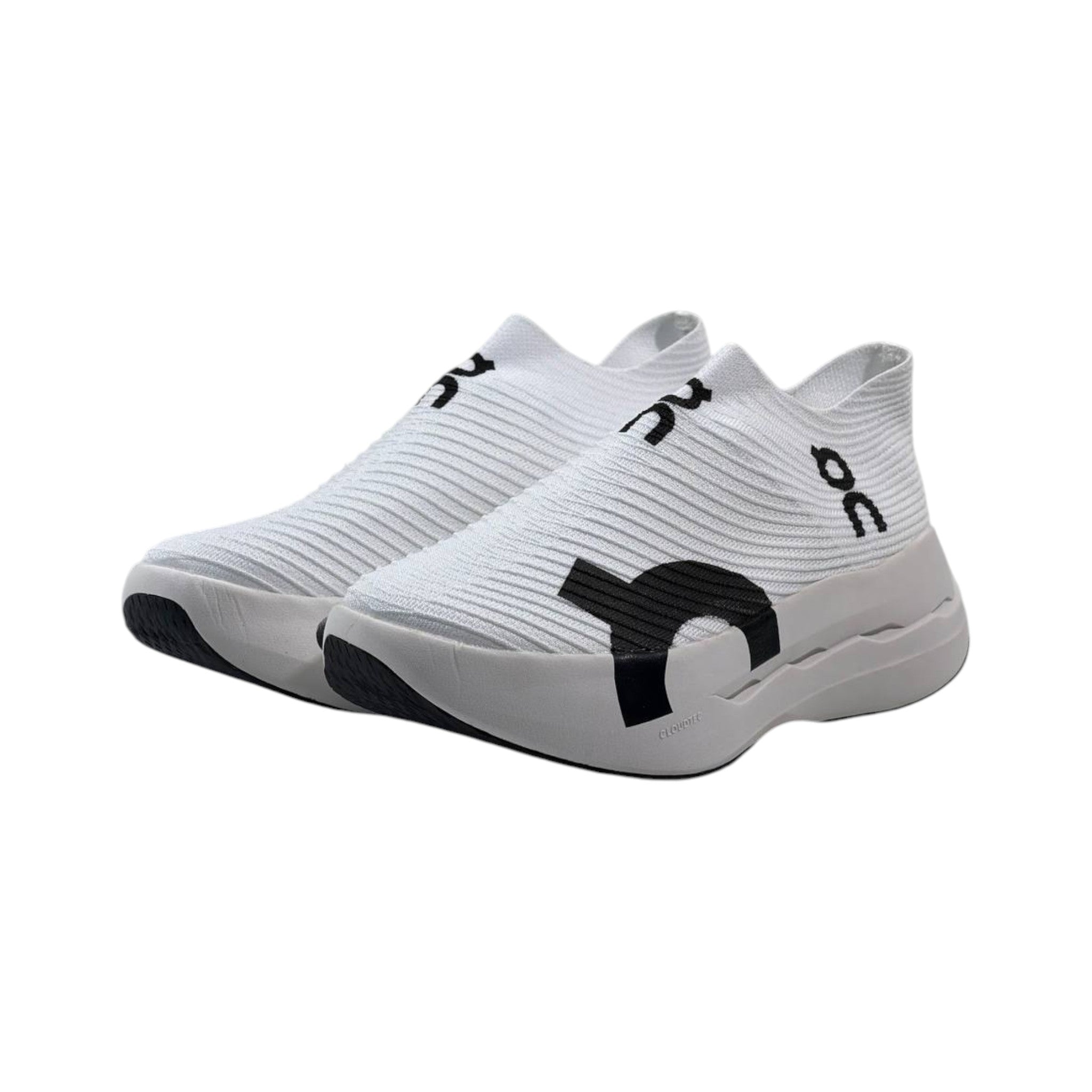 On Cloud UltraFlex Knit Sneakers ⚪⚫