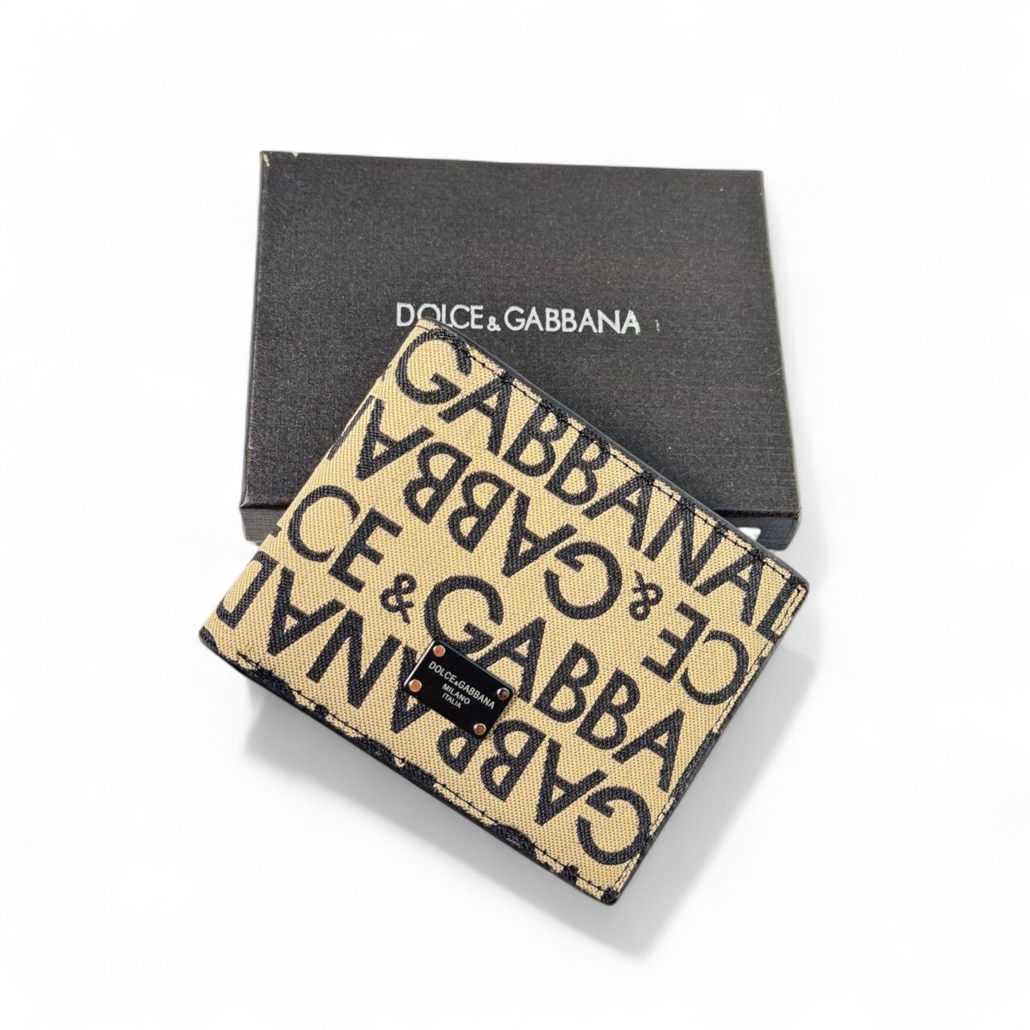 Dolce & Gabbana Beige Logo Print Wallet 🖤 – Luxury Statement Piece