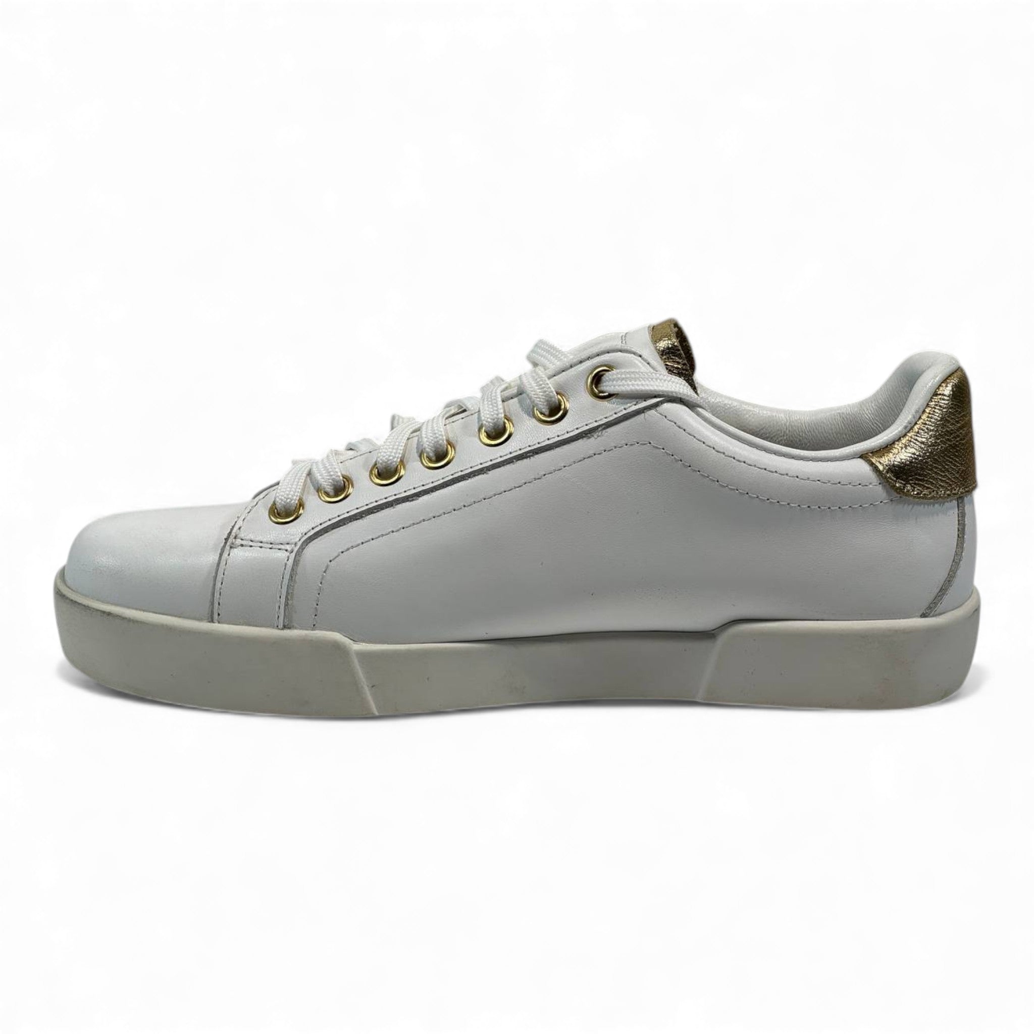 ✨ Dolce & Gabbana White Gold Accent Sneakers – Luxury in Every Step 👟