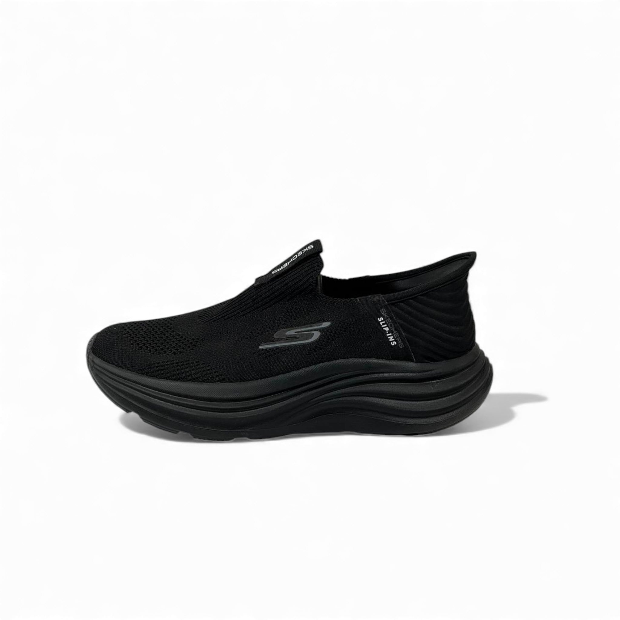 🖤 Skechers Slip-On Arch Fit Black Sneakers – All-Day Comfort, Timeless Style 👟
