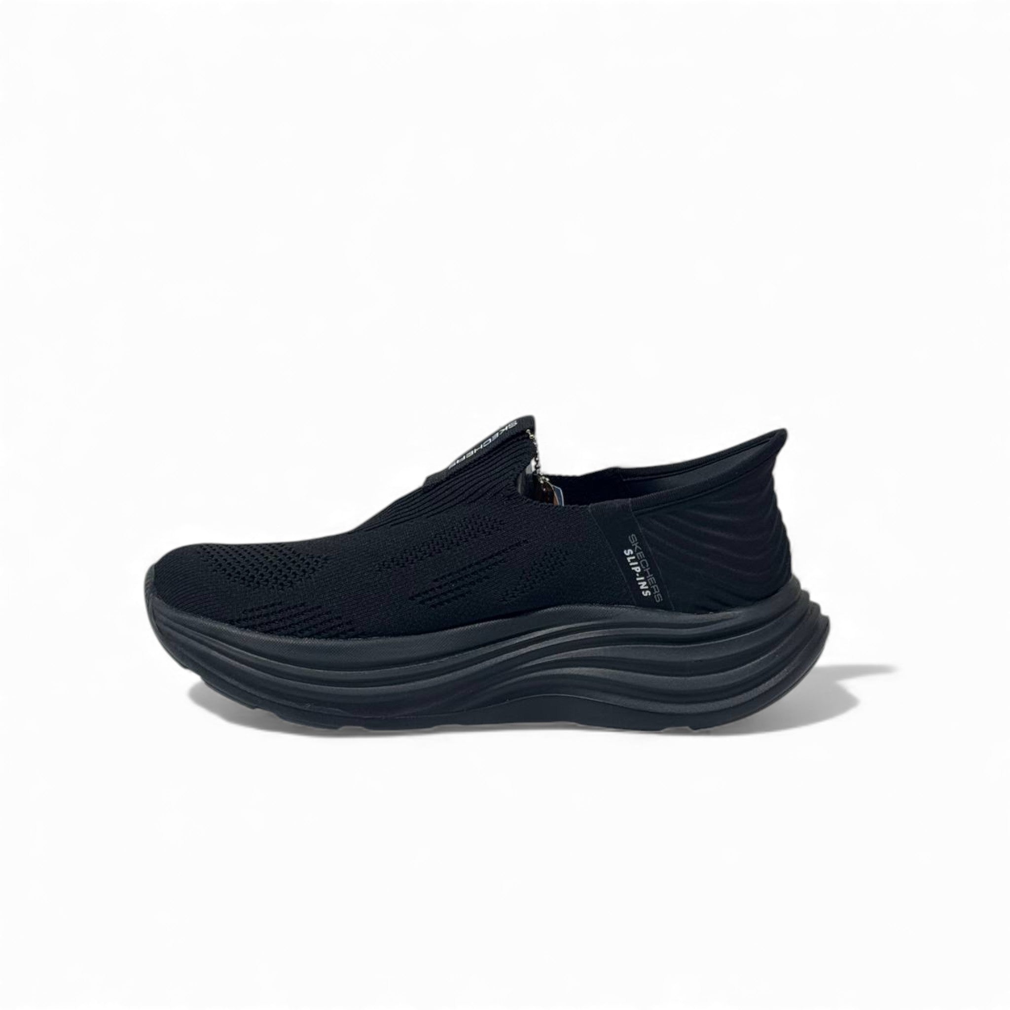 🖤 Skechers Slip-On Arch Fit Black Sneakers – All-Day Comfort, Timeless Style 👟