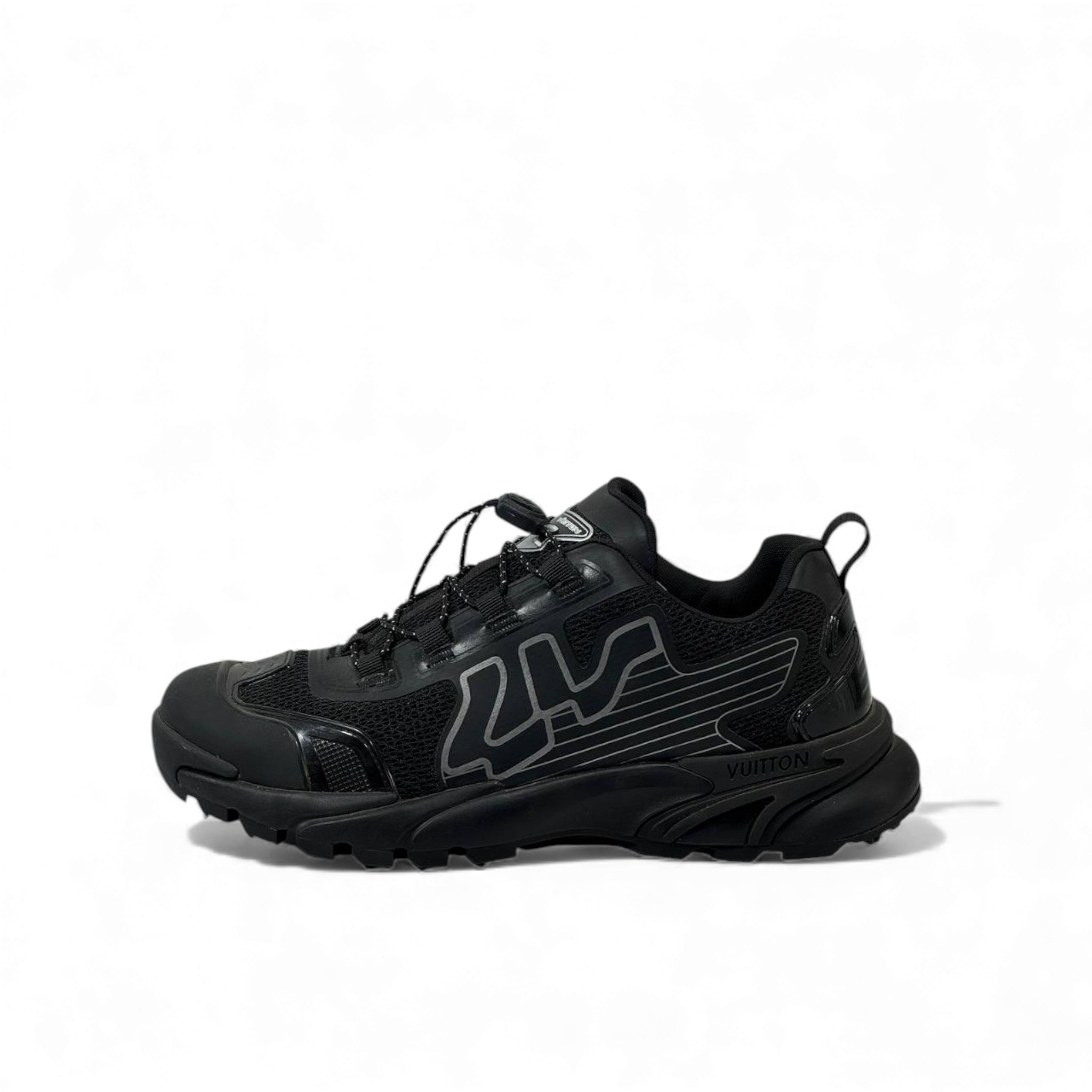 Louis Vuitton Trainer Sneaker – Iconic Monogram Elegance in Motion ✨