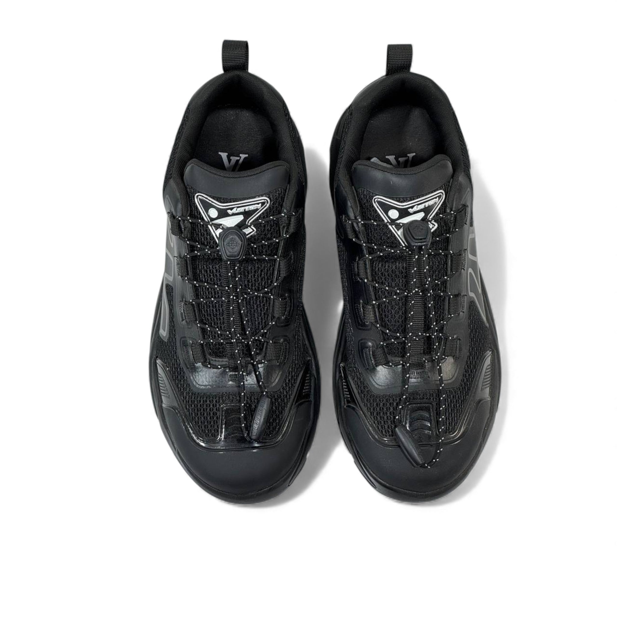 Louis Vuitton Trainer Sneaker – Iconic Monogram Elegance in Motion ✨