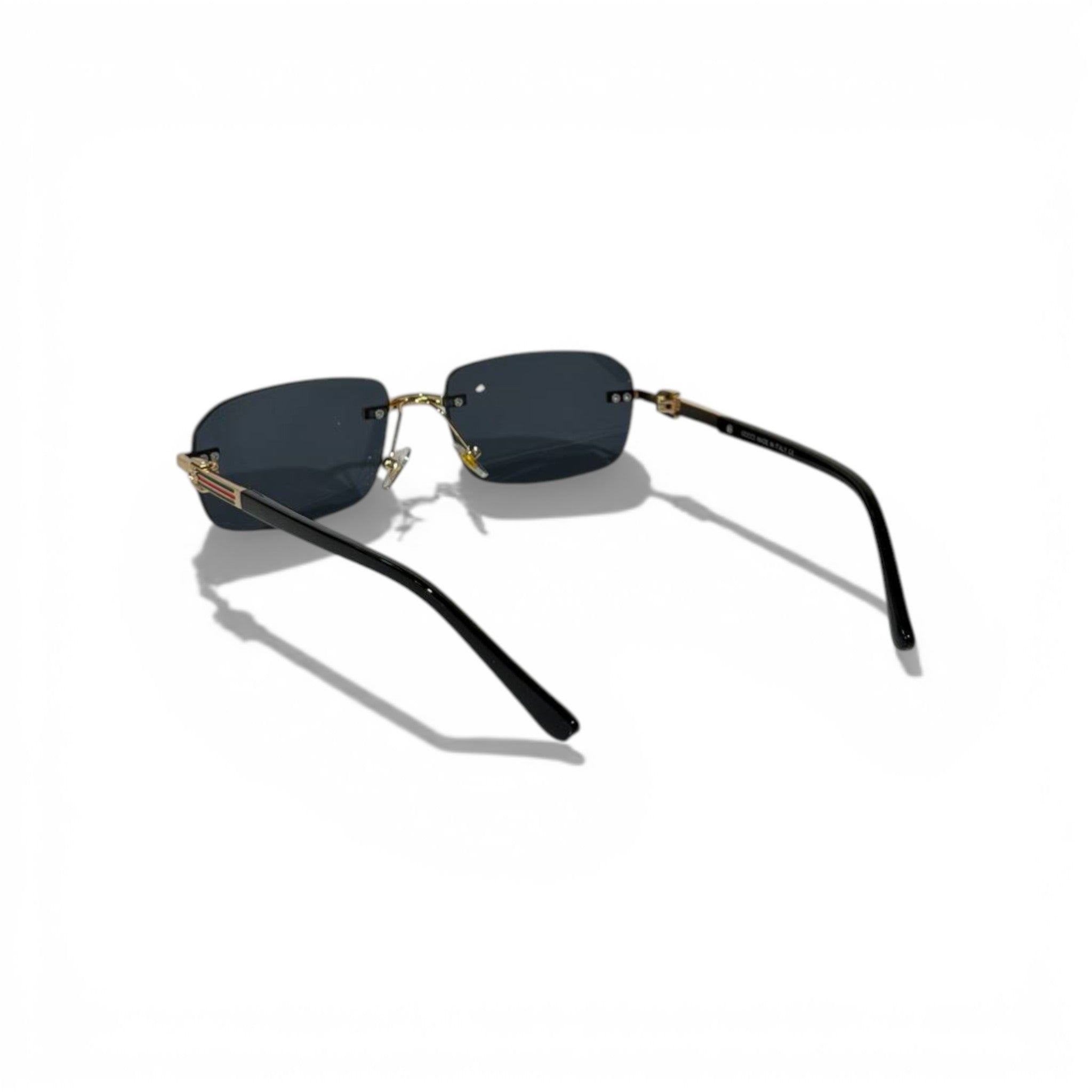 Gucci Rimless Rectangular Sunglasses – Gold Minimal Edition ✨🕶️