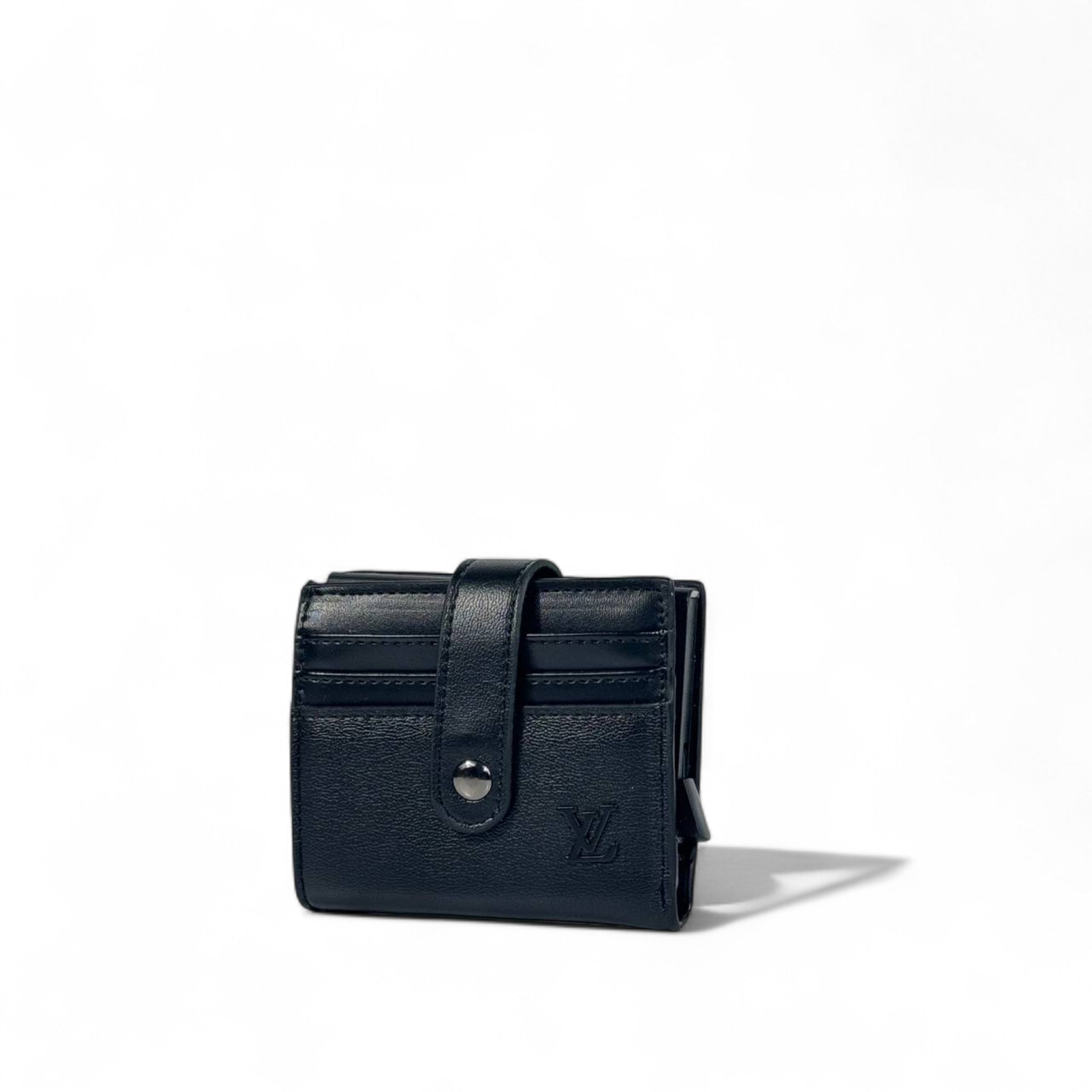 🖤 Louis Vuitton Black Leather Wallet – Compact, Elegant & Secure | LV