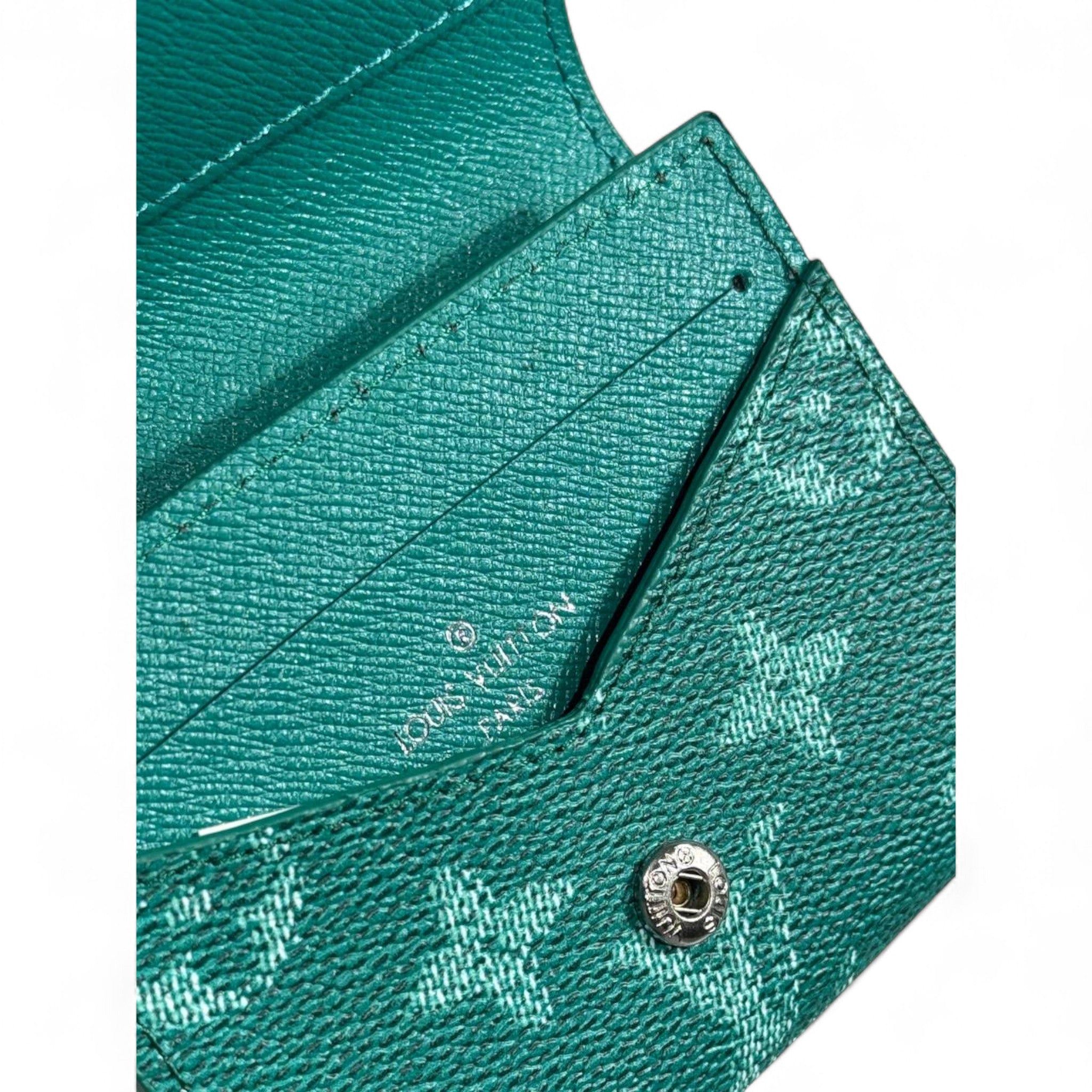 ๐ Louis Vuitton Green Monogram Canvas Card Holder โ Limited Edition Luxury
