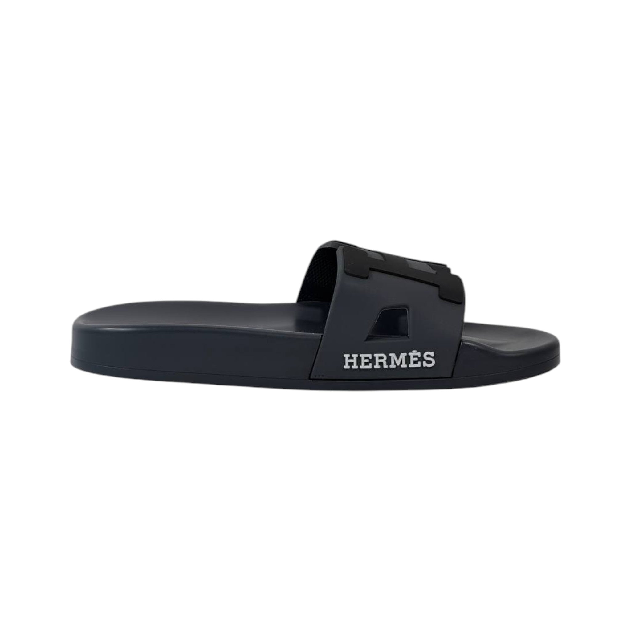 Hermes Chypre Slides – Grey Luxury Edition 🩶⚜️