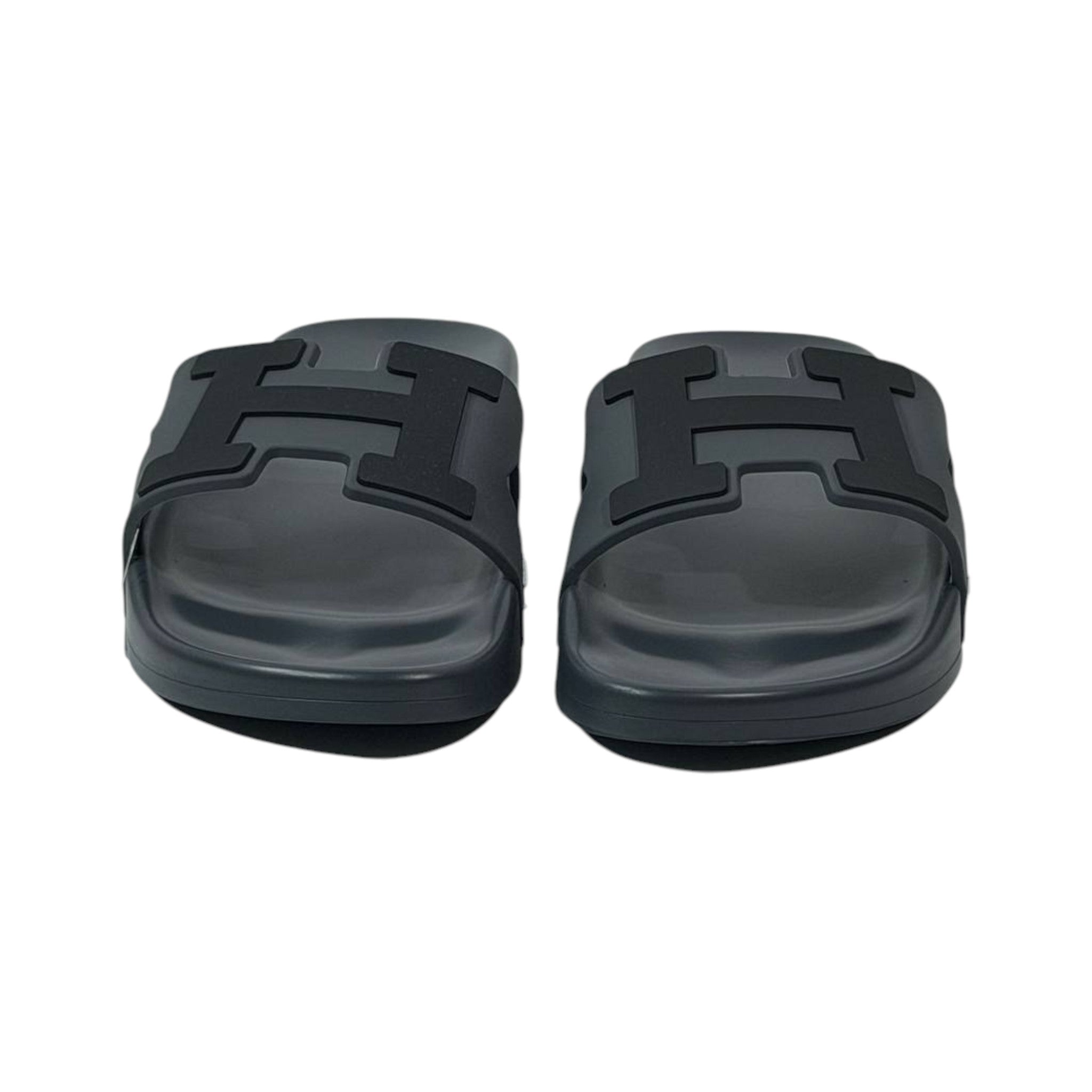 Hermes Chypre Slides – Grey Luxury Edition 🩶⚜️