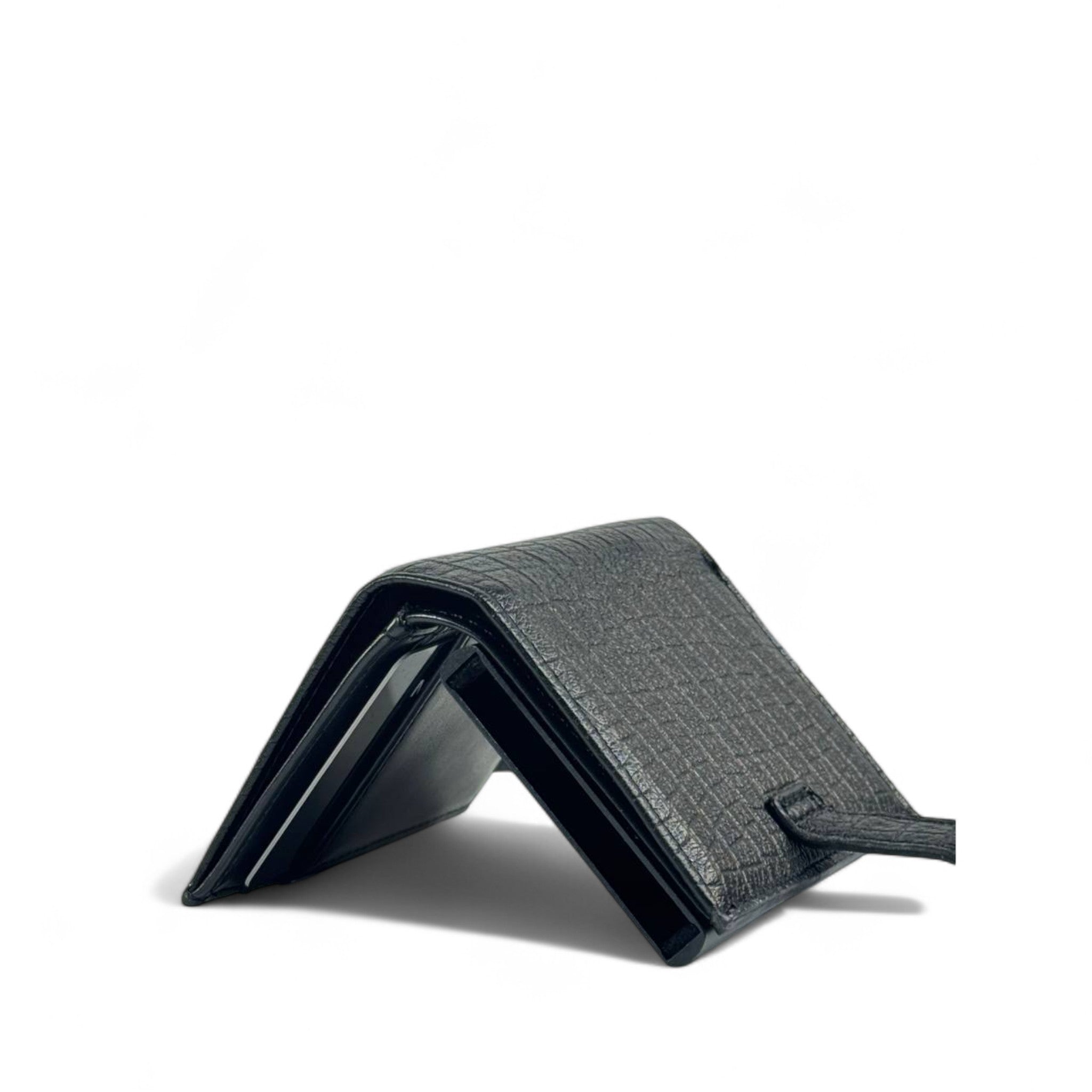 🖤 Montblanc Black Croc-Embossed Leather Compact Wallet – Luxury Snap Closure