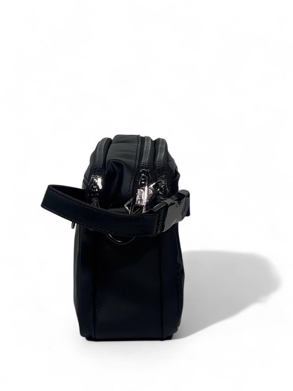 🖤 Lacoste Black Urban Crossbody Pouch – Premium Minimalist Design