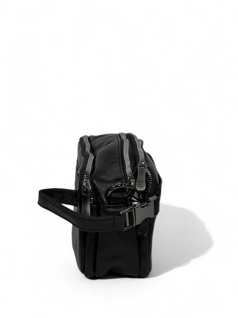 🖤 BOSS Black Premium Crossbody Pouch – Sleek Modern Essential