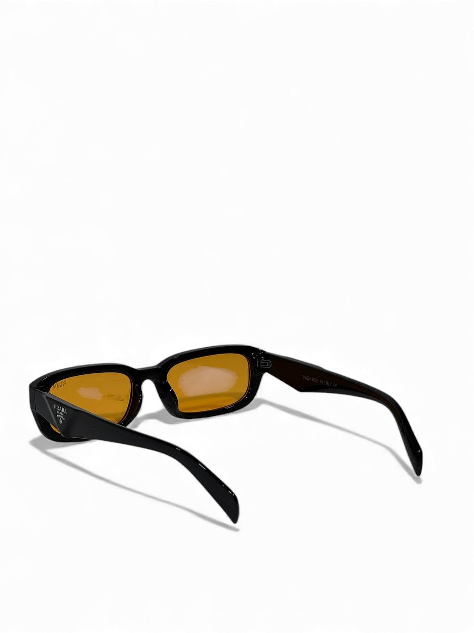 Prada-Inspired Black Rectangle Sunglasses with Amber Lenses – Retro Luxury Edition 😎🔥