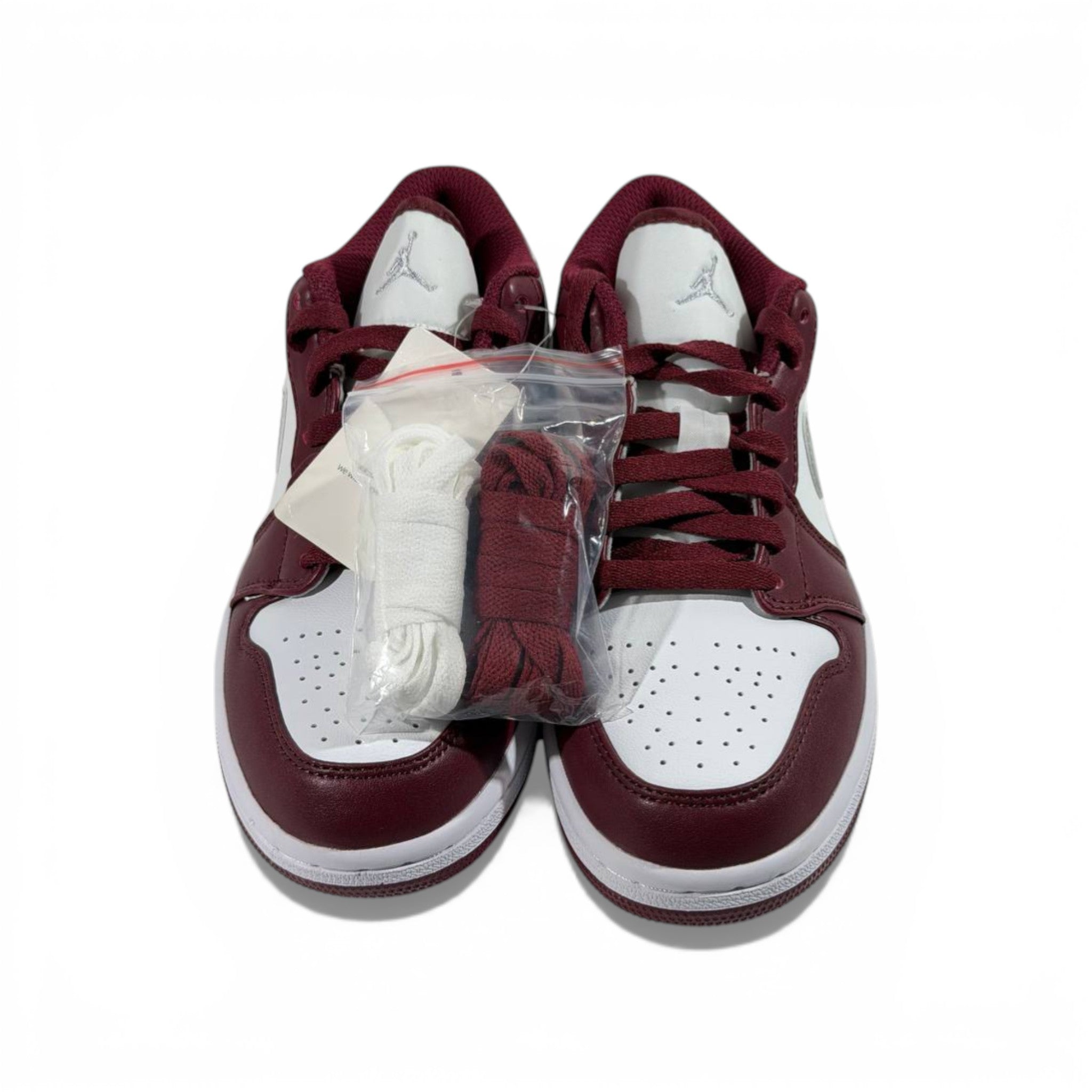 Nike Dunk Low Burgundy & White Sneakers 👟❤️🔥🤍 Premium Streetwear Shoes – Women & Men Casual Trainers 🔥✨