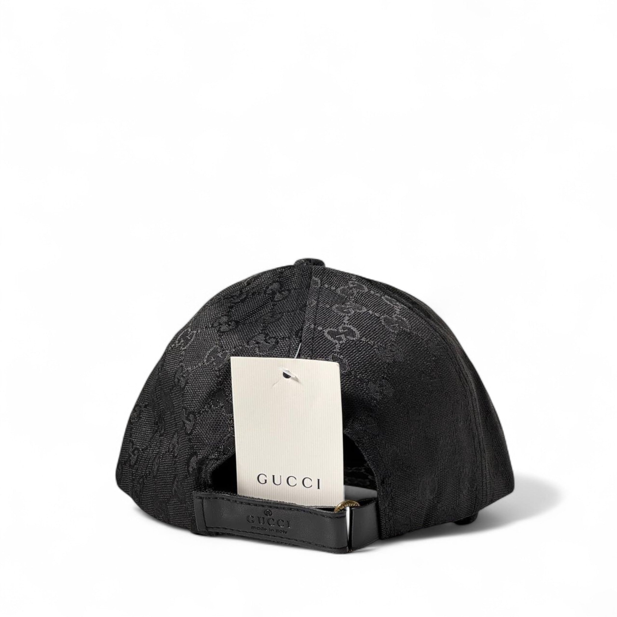 Gucci Black GG Monogram Cap with Red & Green Stripe โ Unisex