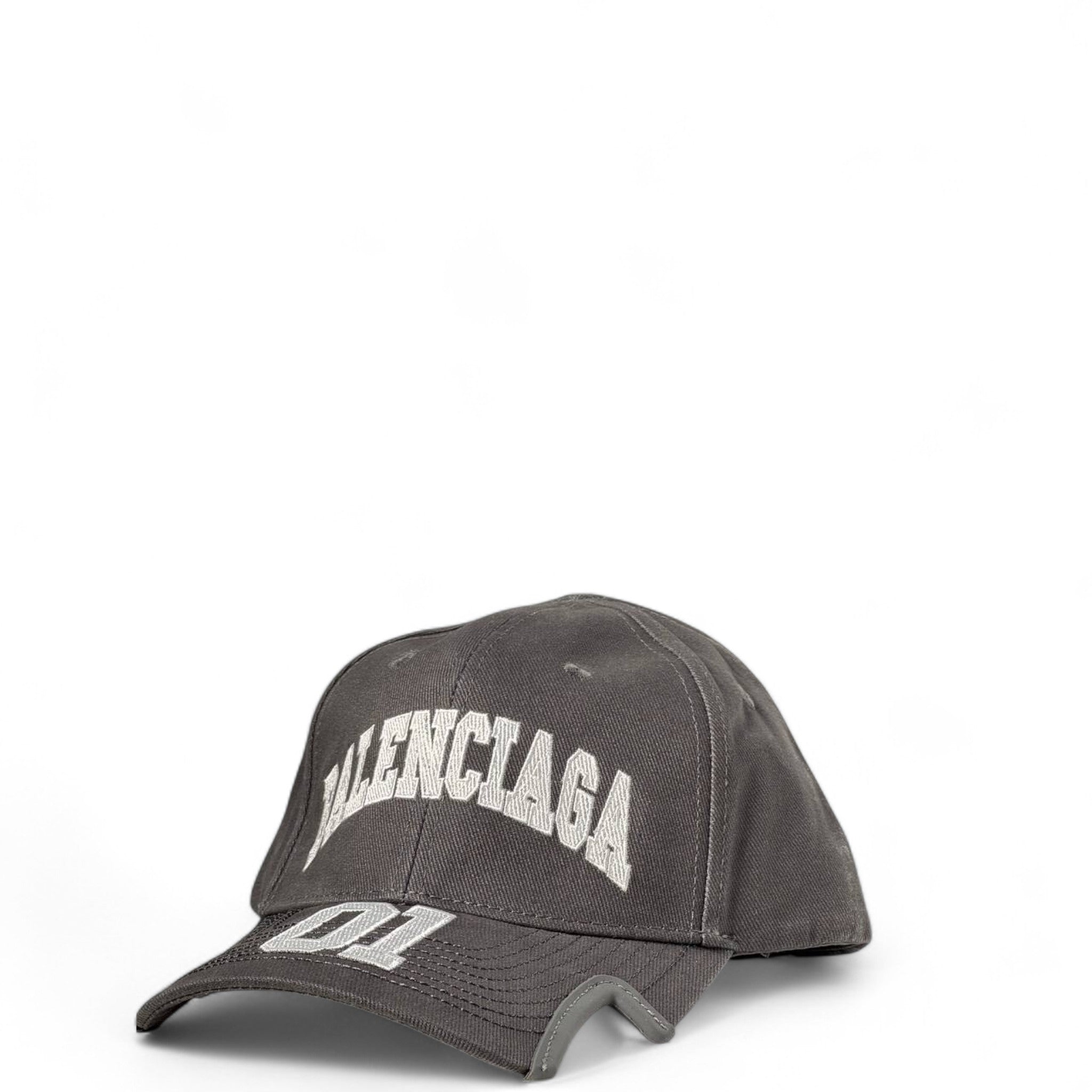 🧢 Balenciaga Varsity “01” Cap – Retro Sport Edition 🏈🖤