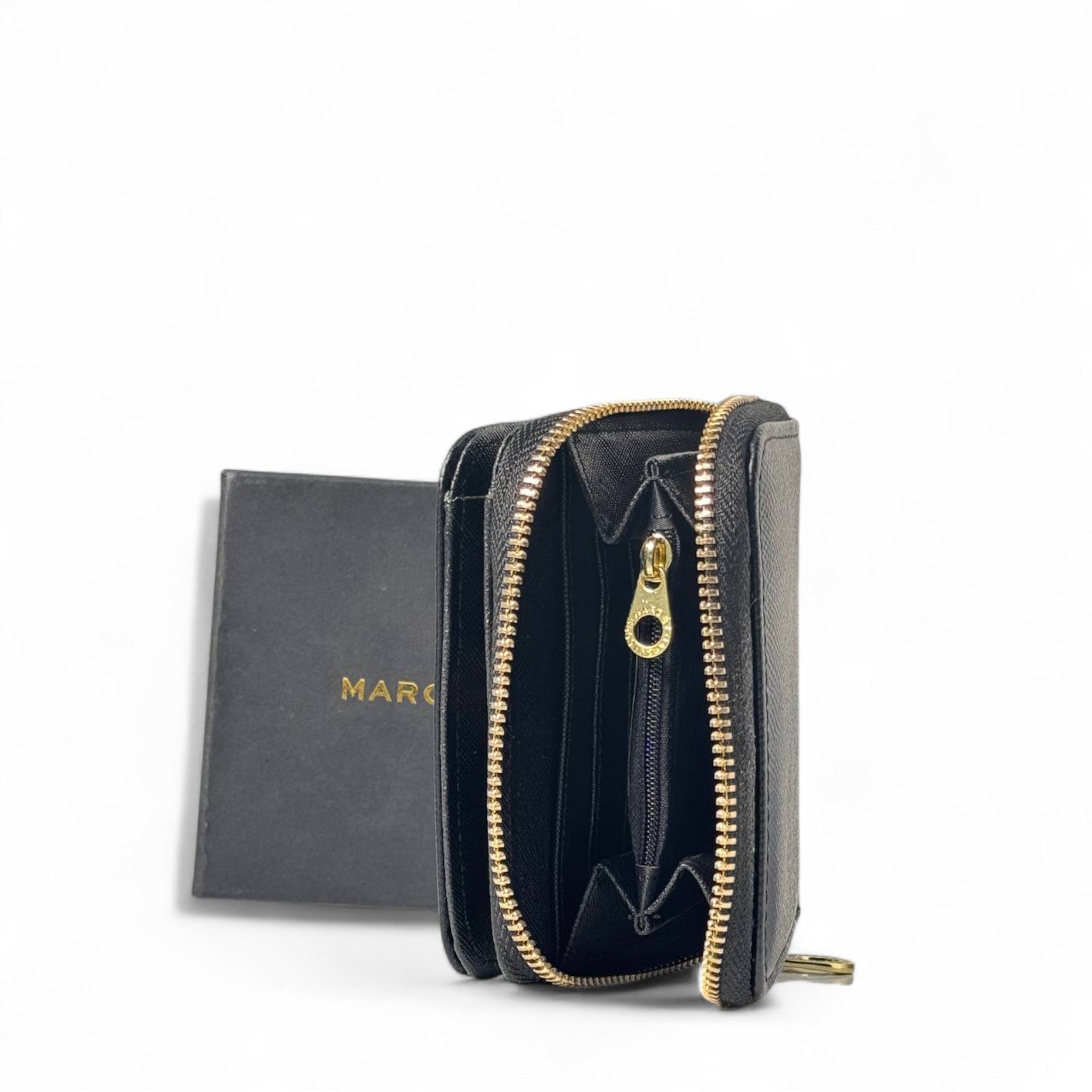 🖤 Marc Jacobs Zip-Around Compact Wallet – Black Elegance 🖤