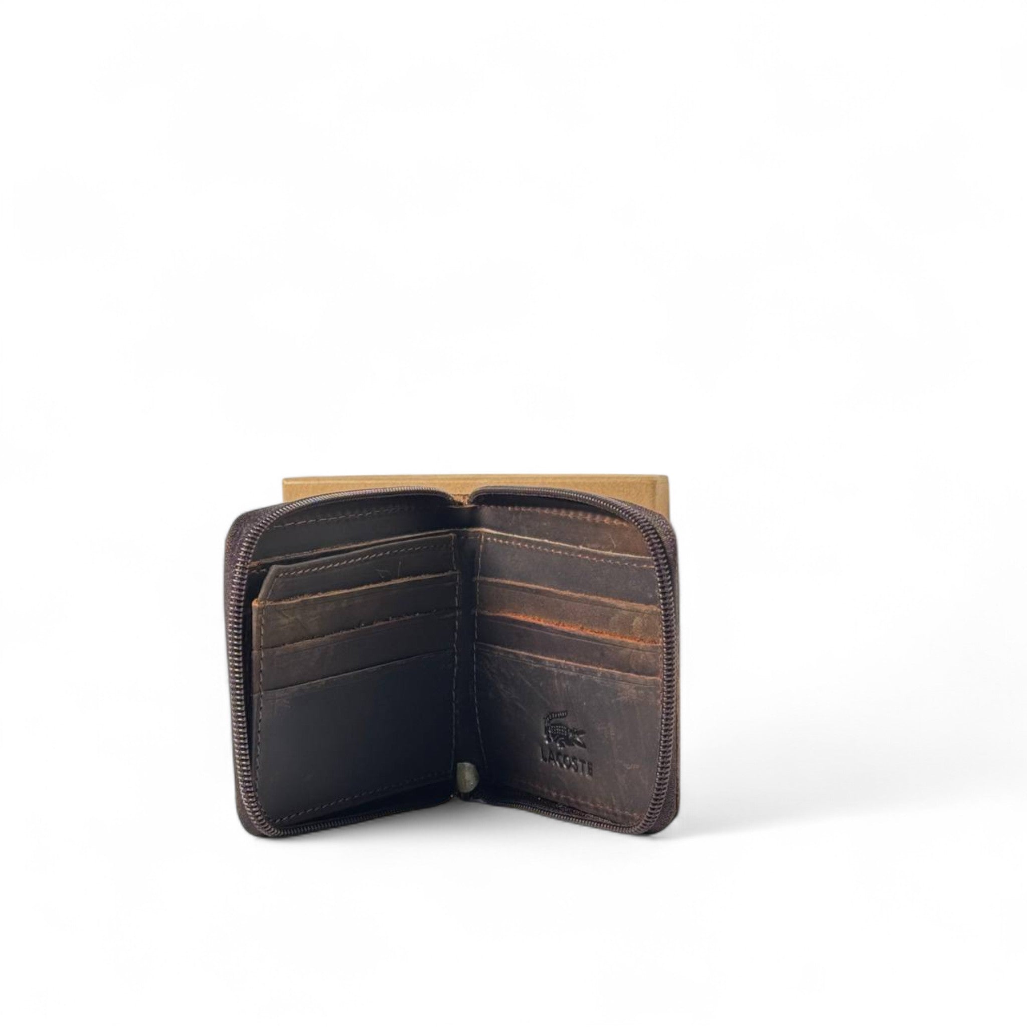 Lacoste Vintage Brown Zip Wallet 🐊 – Full-Grain Leather Style