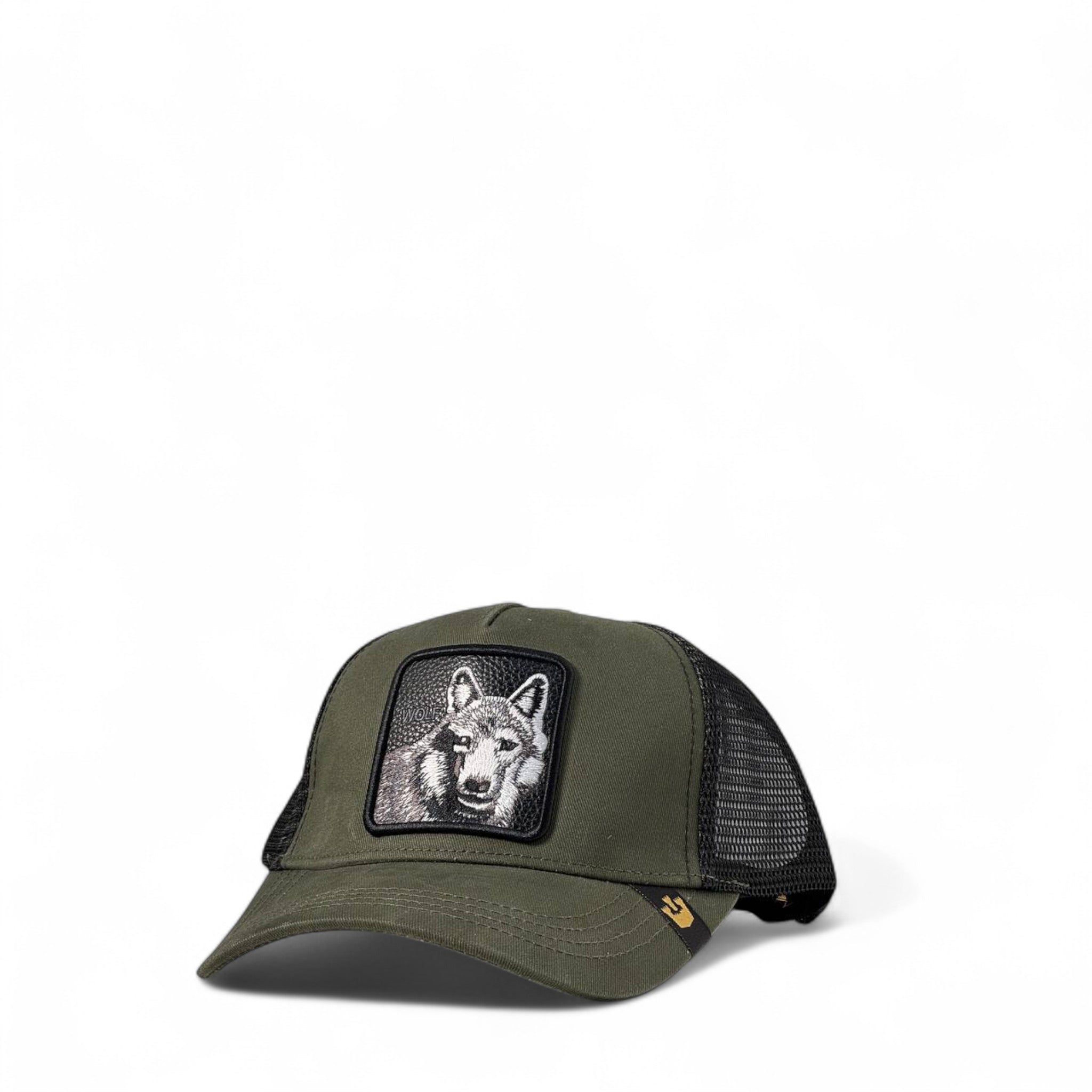 🧢 Alpha Wolf Trucker Cap – Wild Style Meets Urban Spirit