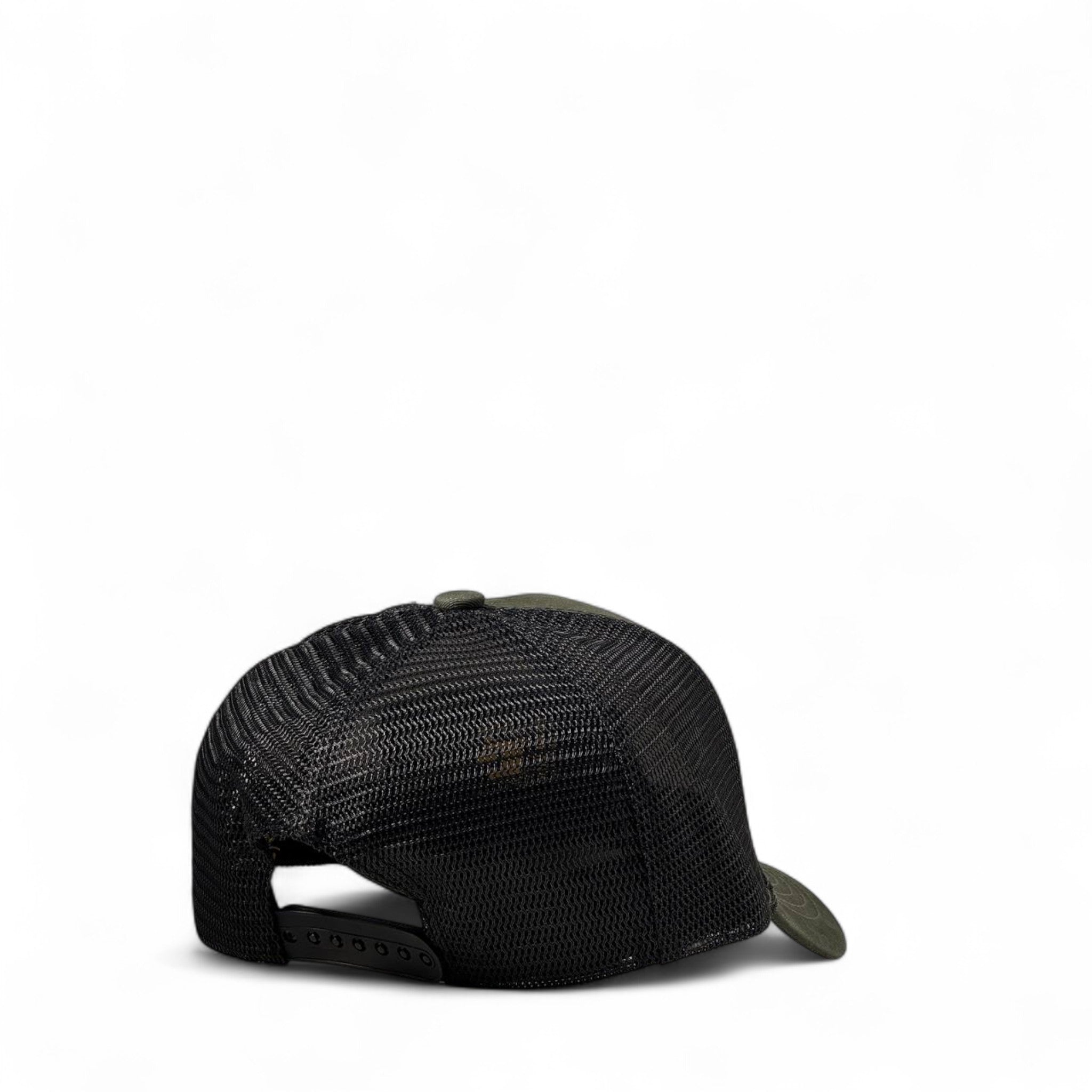 🧢 Alpha Wolf Trucker Cap – Wild Style Meets Urban Spirit