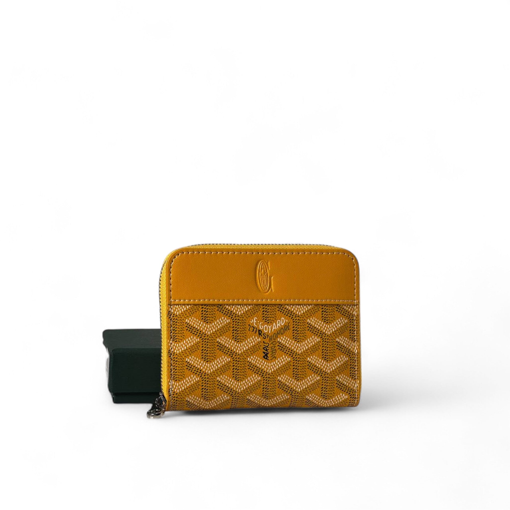 💛 Goyard Yellow Zip Wallet – Sunshine Style Meets Iconic Luxury 💛