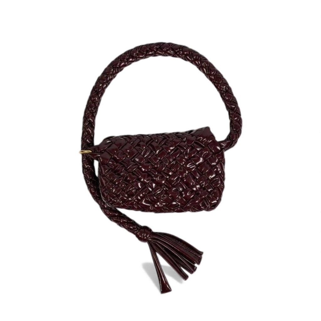 🔥 Bottega Veneta Handmade Woven Shoulder Bag – Burgundy Artisan Edition 🔥