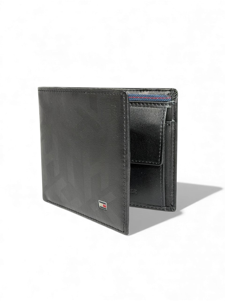 Tommy Hilfiger Black Minimal Bifold Wallet – Premium Leather 🖤✨
