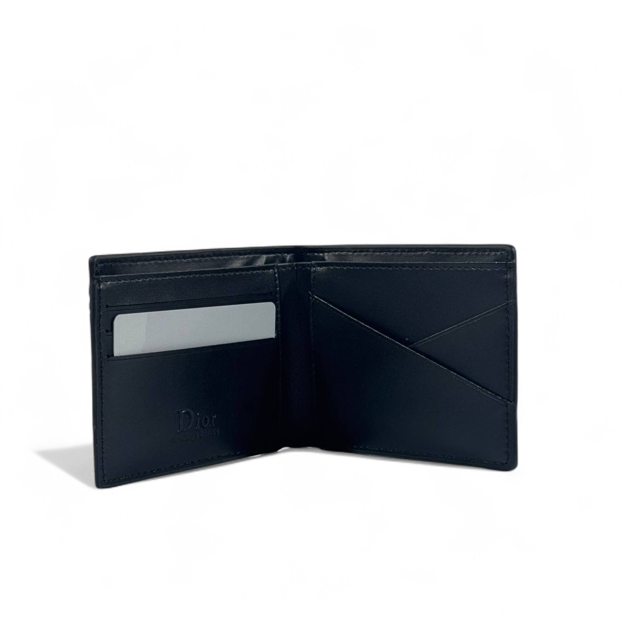 🖤 Dior Embossed Leather Wallet – Black Luxury
