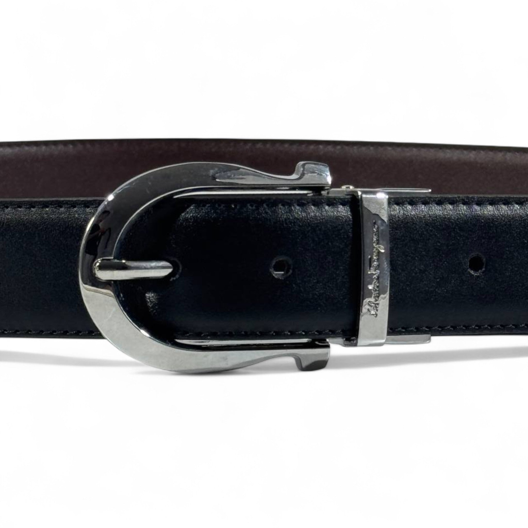Ferragamo Black Leather Belt with Silver Rounded Buckle | 115 cm