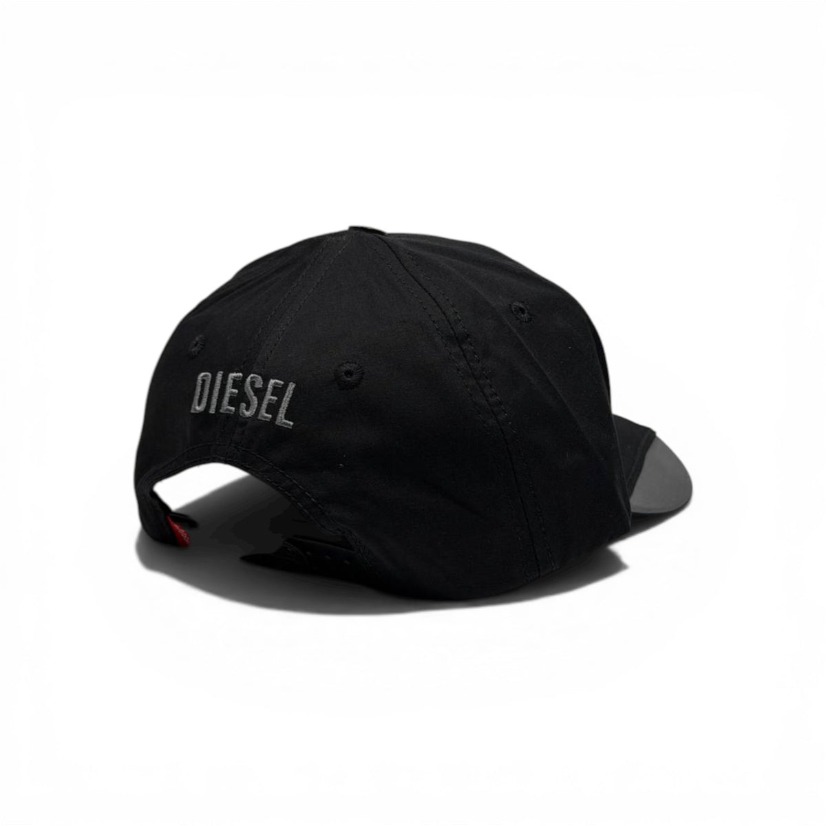 🧢 Diesel Logo Cap – Minimal Street Luxury Edition ⚡🖤