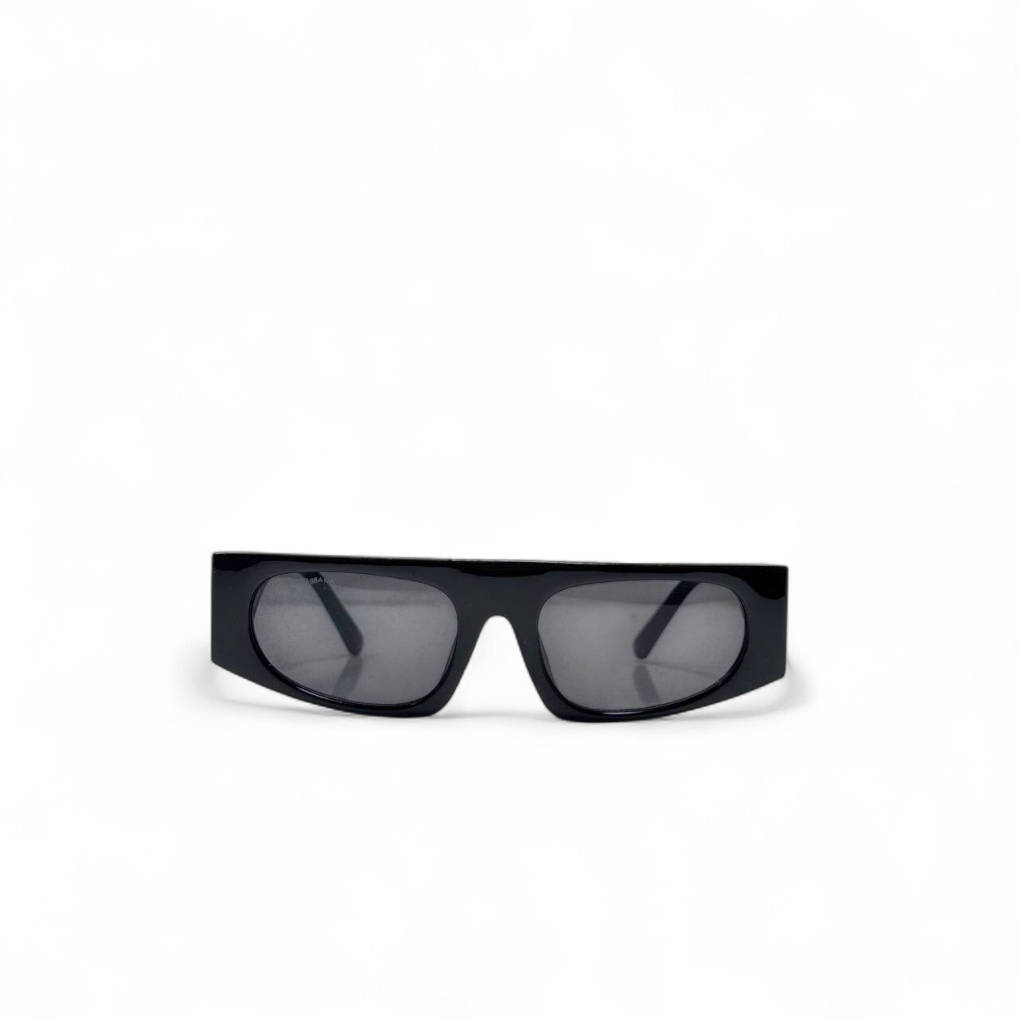 Dolce & Gabbana Oversized DG Sunglasses – Black & Gold Royal Flair 🖤👑