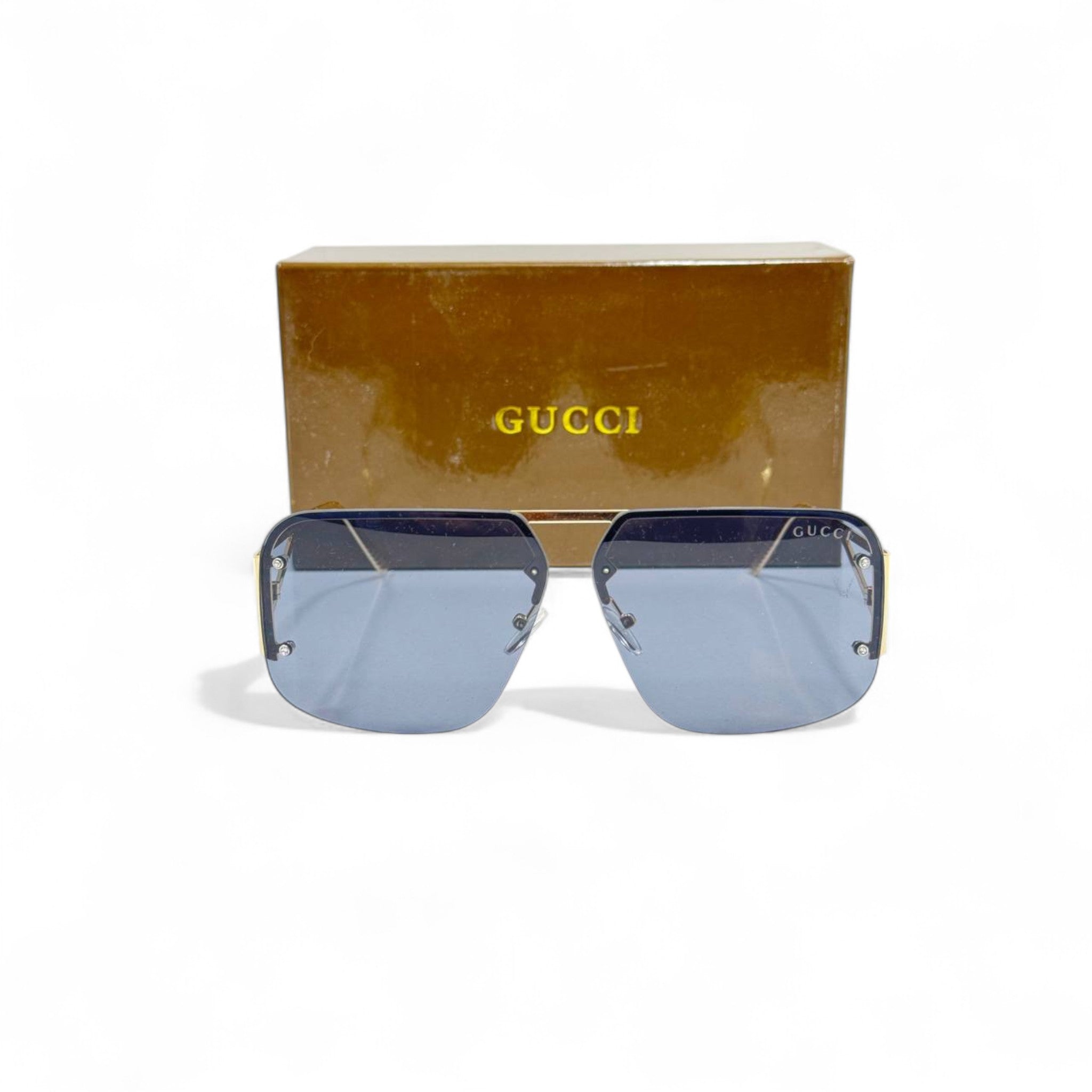 Gucci Gold Rimless Shield Sunglasses – Ultra-Luxe Geometry ✨🖤