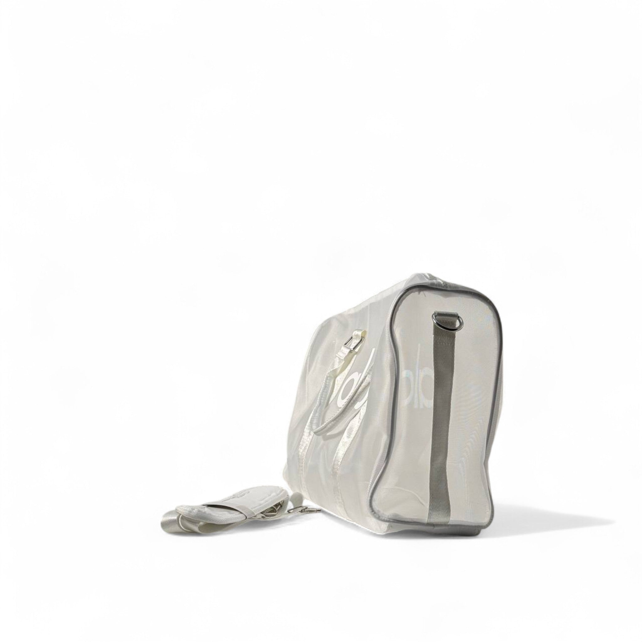 Alo Large Mesh Duffel – White Frost Edition ❄️🤍