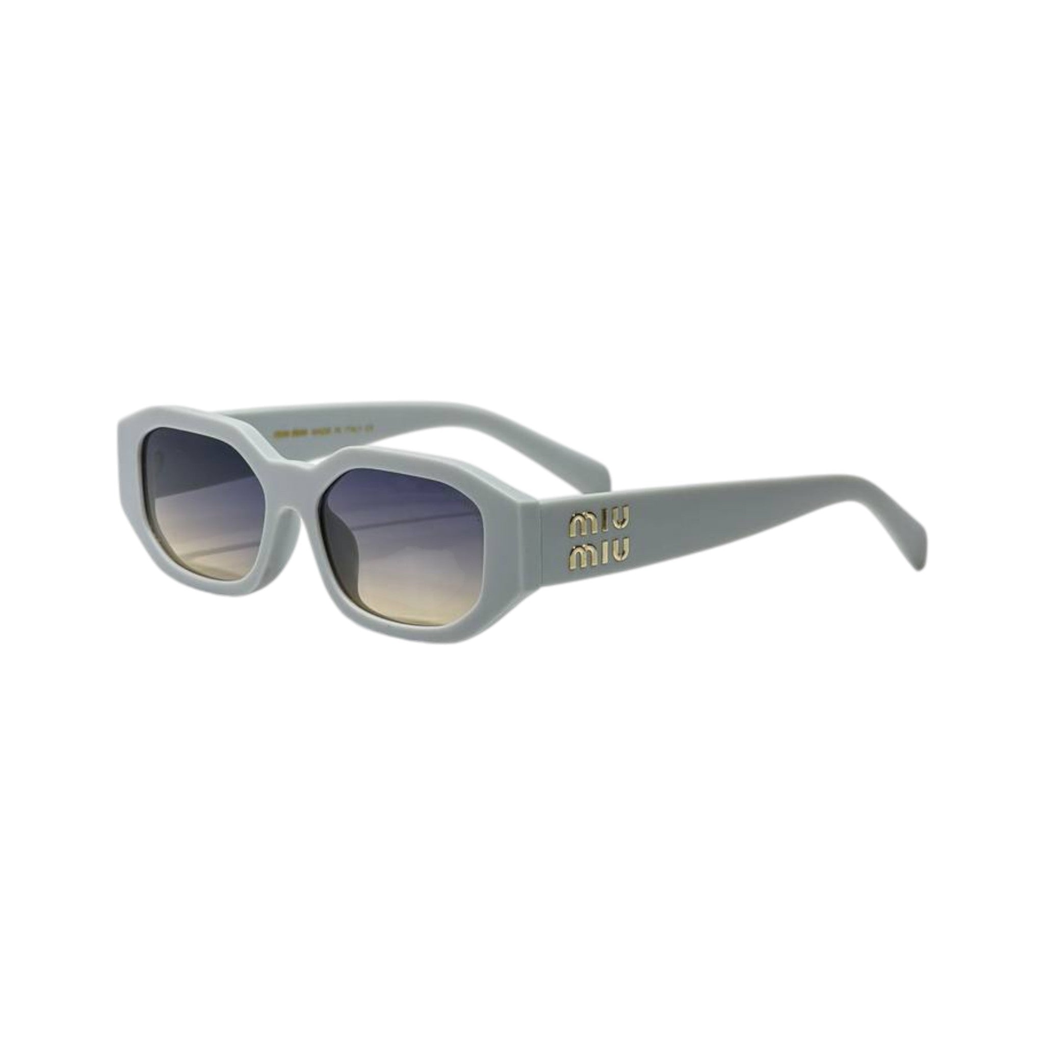🕶️ Miu Miu Oversized Grey Frame Sunglasses – Chic Luxury for Every Occasion 🤍✨