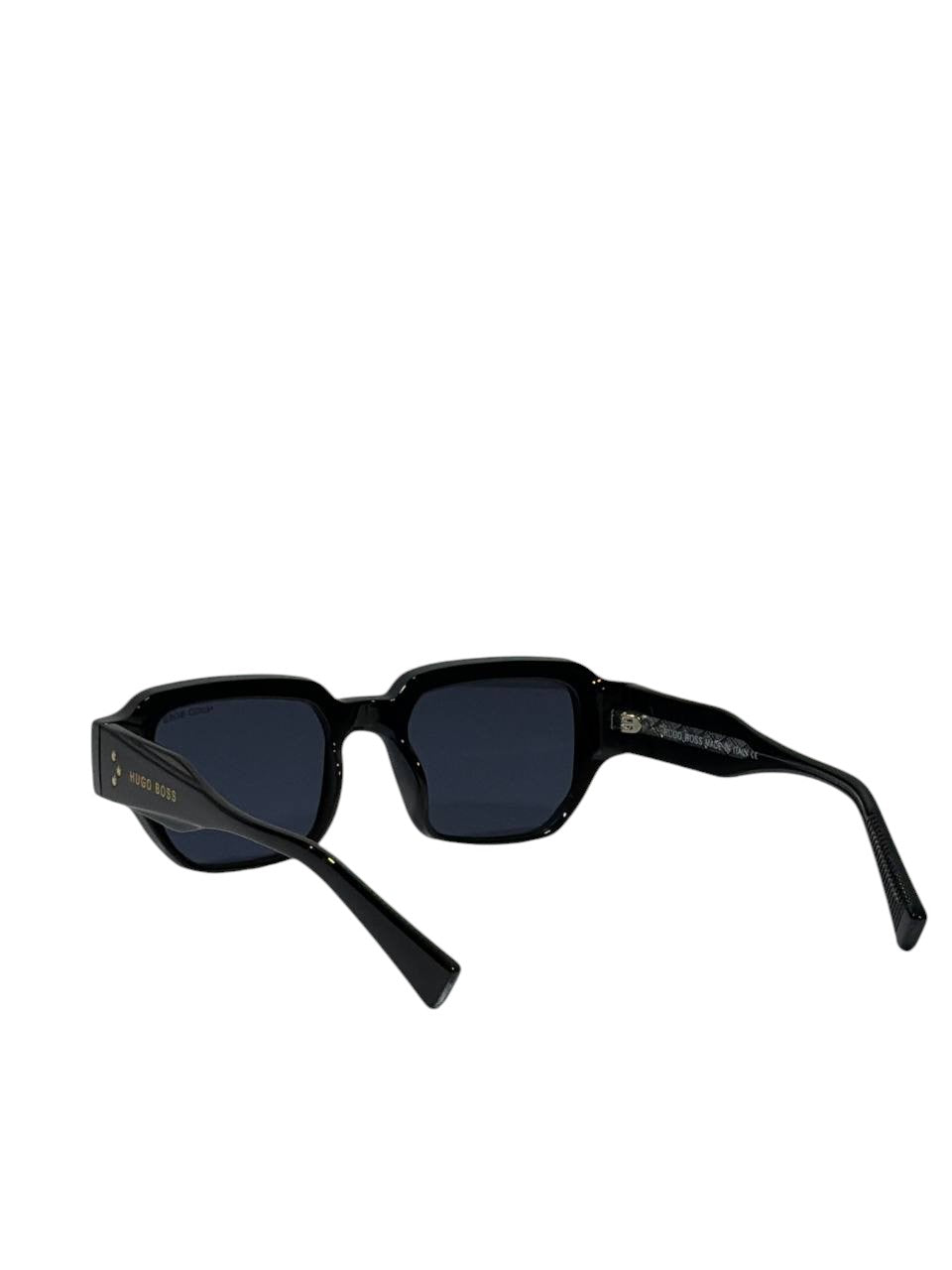 🕶️ Hugo Boss Oversized Square Sunglasses – Bold Sophistication & Modern Luxury ✨🖤