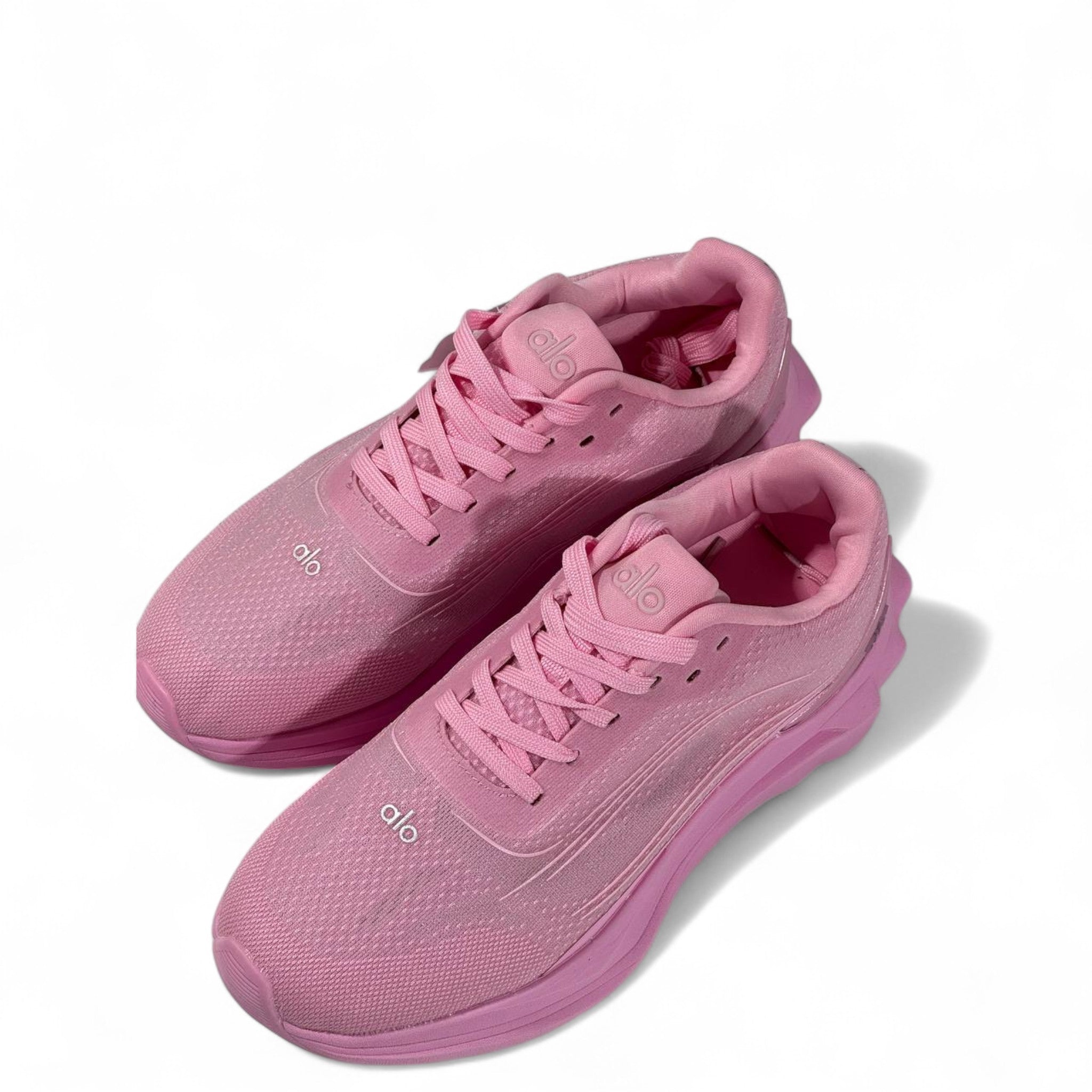 ๐ Alo Pink Runner Sneakers โ Bold Style Meets Cloud Comfort ๐