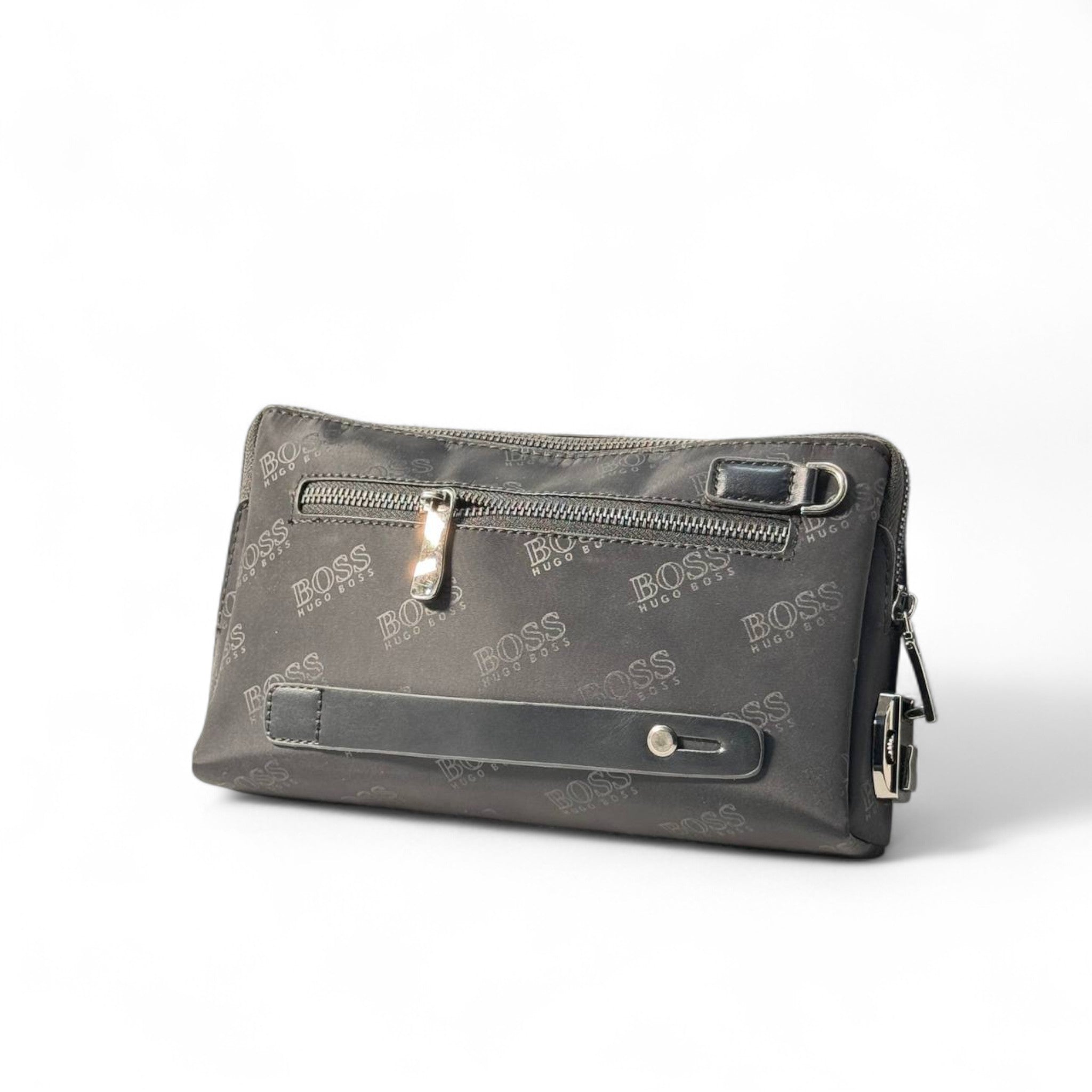BOSS Embossed Signature Zip Wallet โ Luxe Leather Finish ๐ค๐ผ