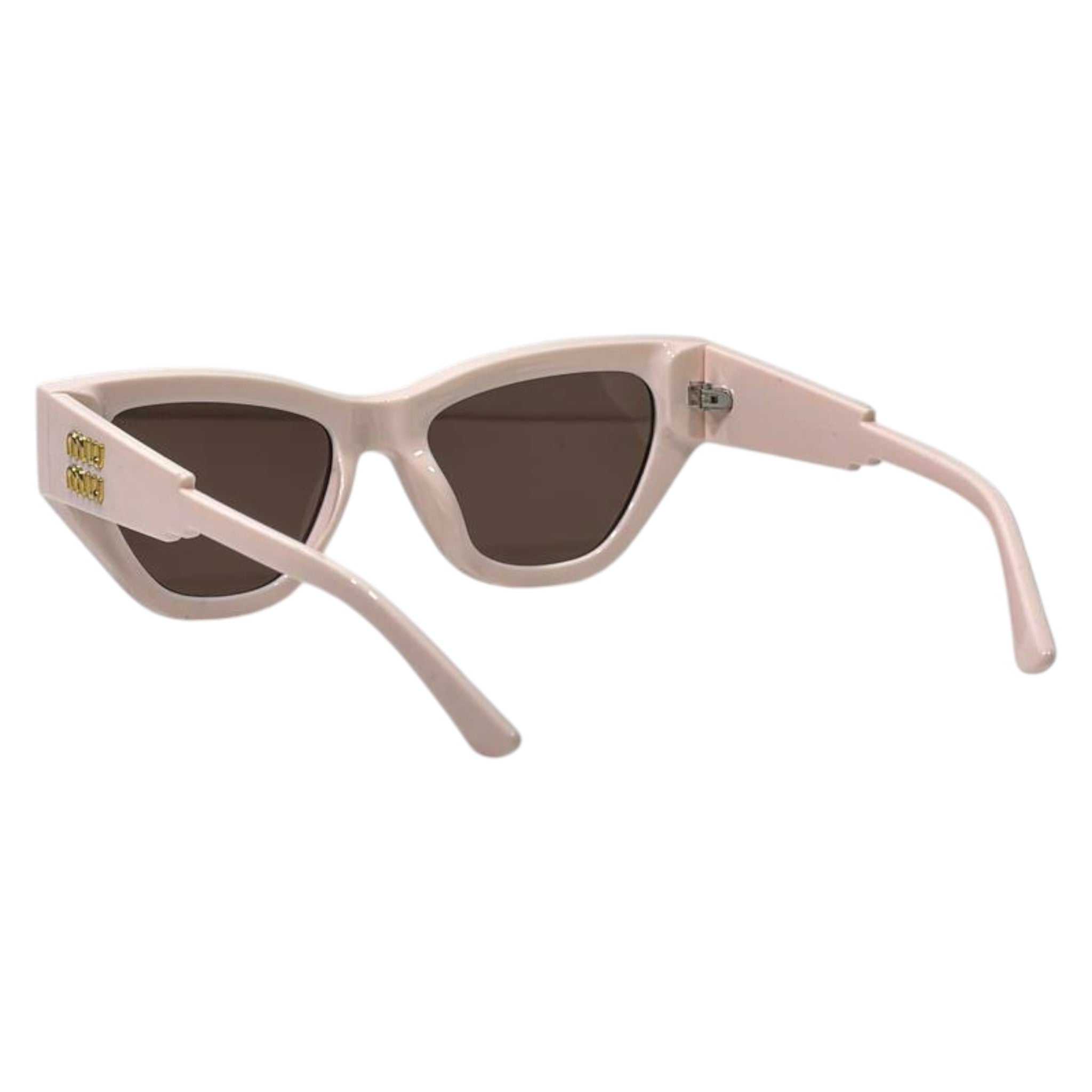 Miu Miu Luxury Cat-Eye Sunglasses – Elegant Blush Pink Designer Style 🩷✨