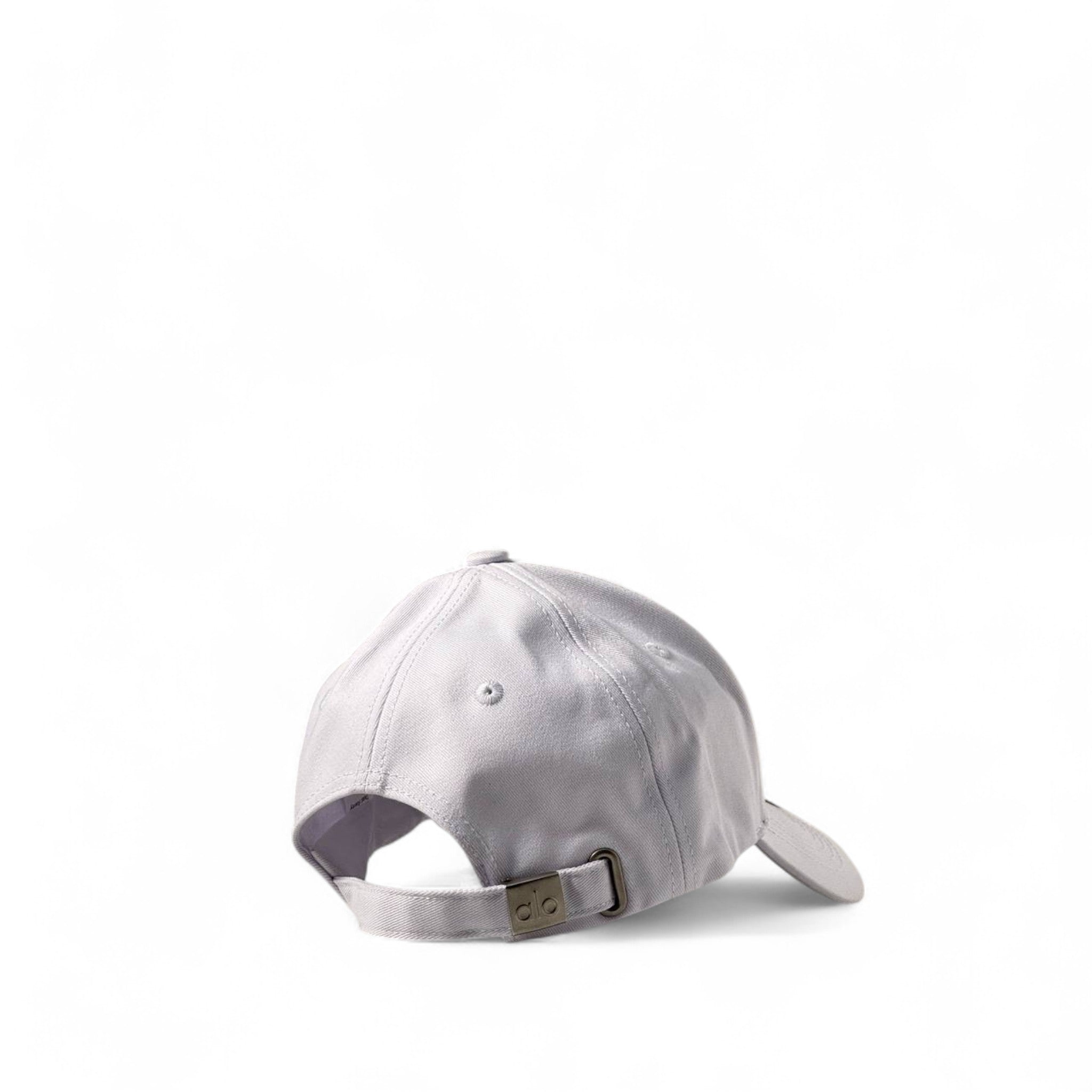 Alo Yoga White Cap with Black Logo ๐๐ค๐ค