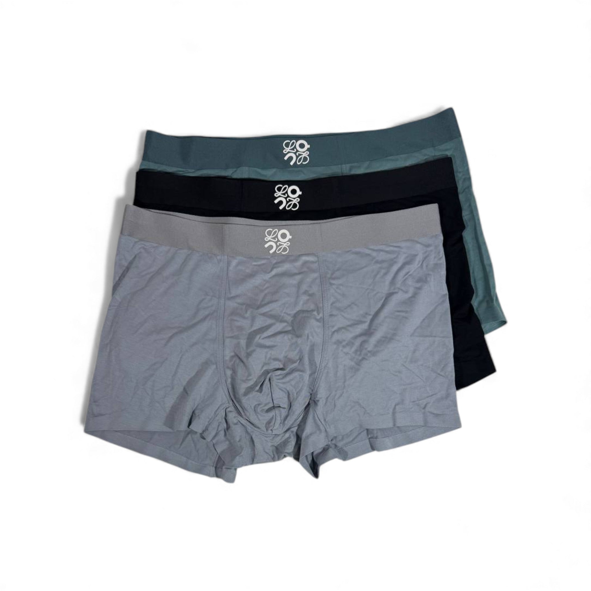 Loewe Men’s Essential Boxer Set – 3 Pieces | Ultra-Soft Stretch & Premium Minimal Style 🩳✨