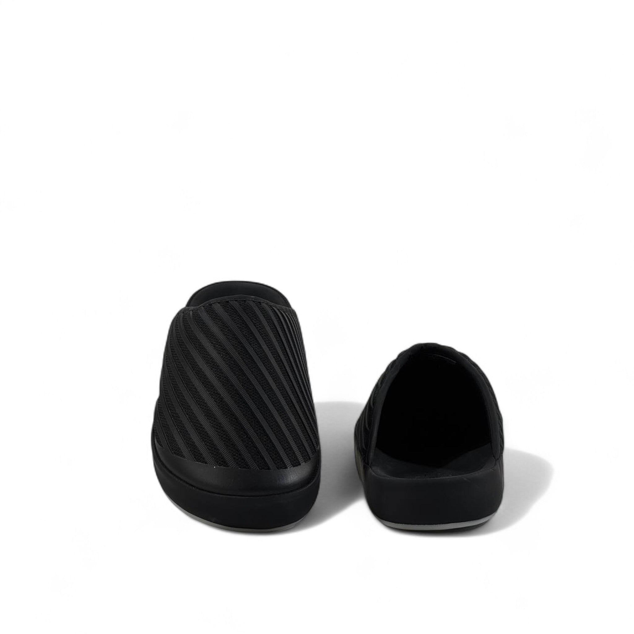 Prada Quilted Nylon Slides – Black Minimal Luxe 🖤✨